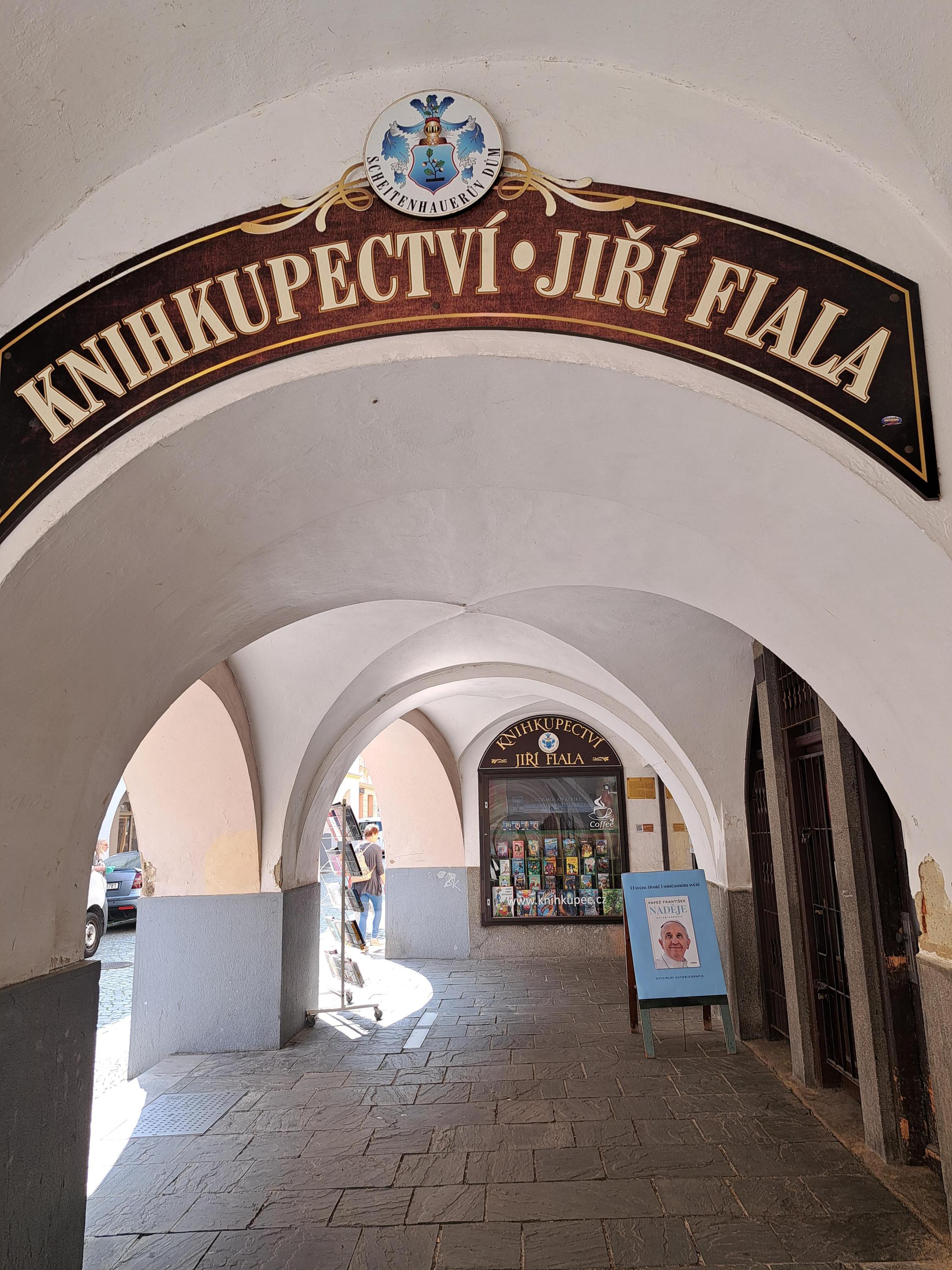 Knihkupectví Jiří Fiala foto 3
