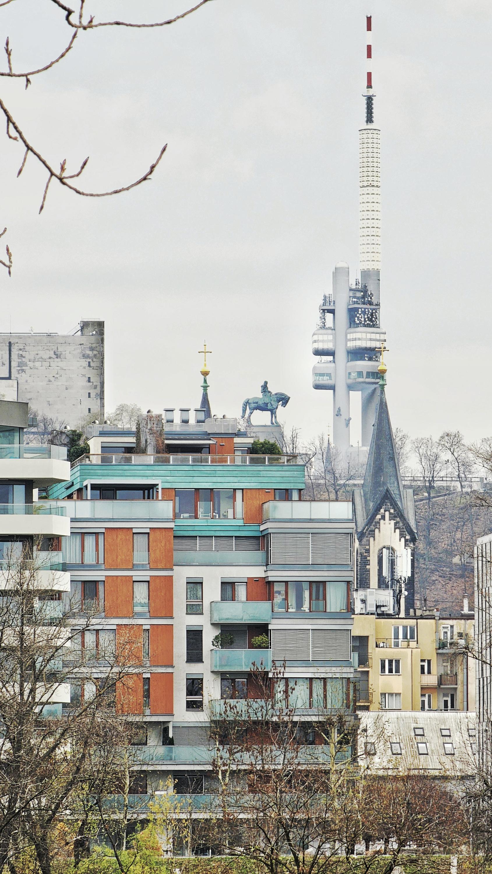TOWER PARK PRAHA - Žižkovská věž foto 5
