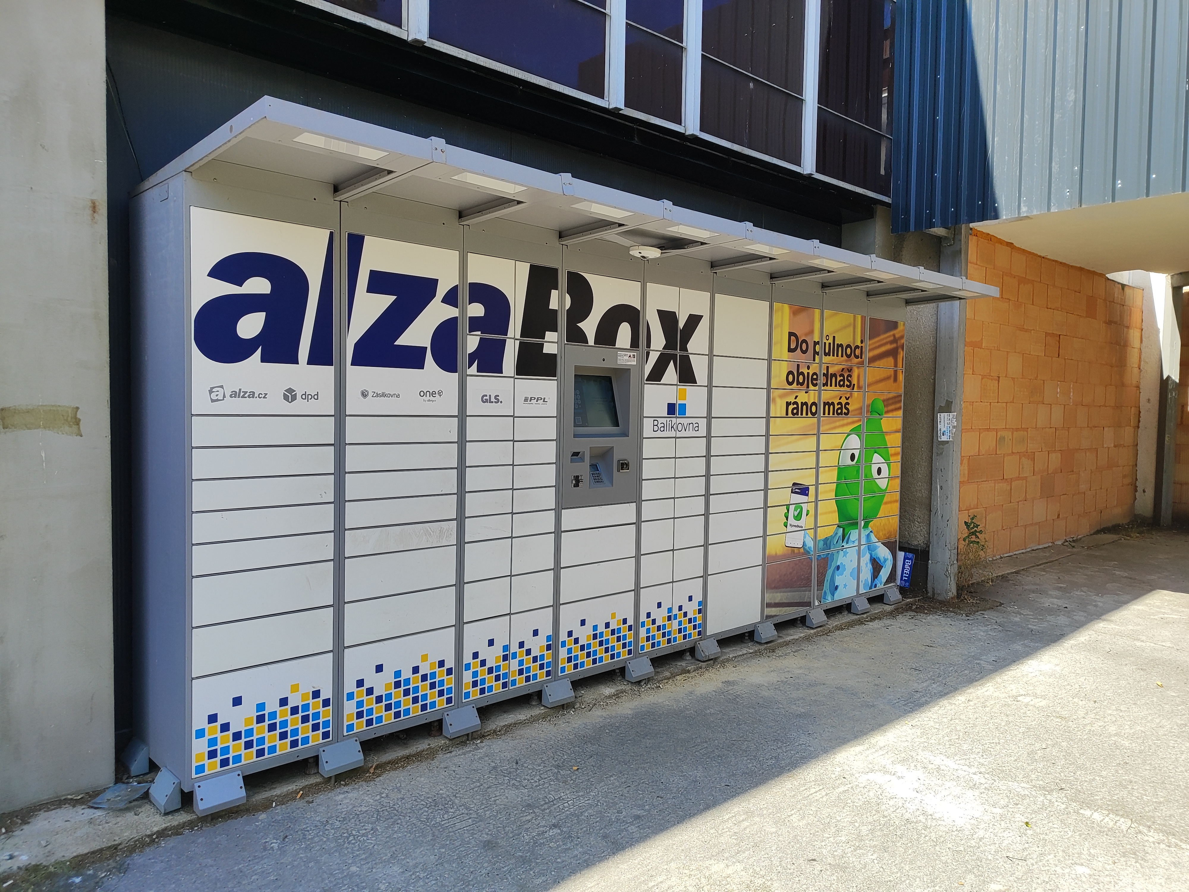AlzaBox foto 3