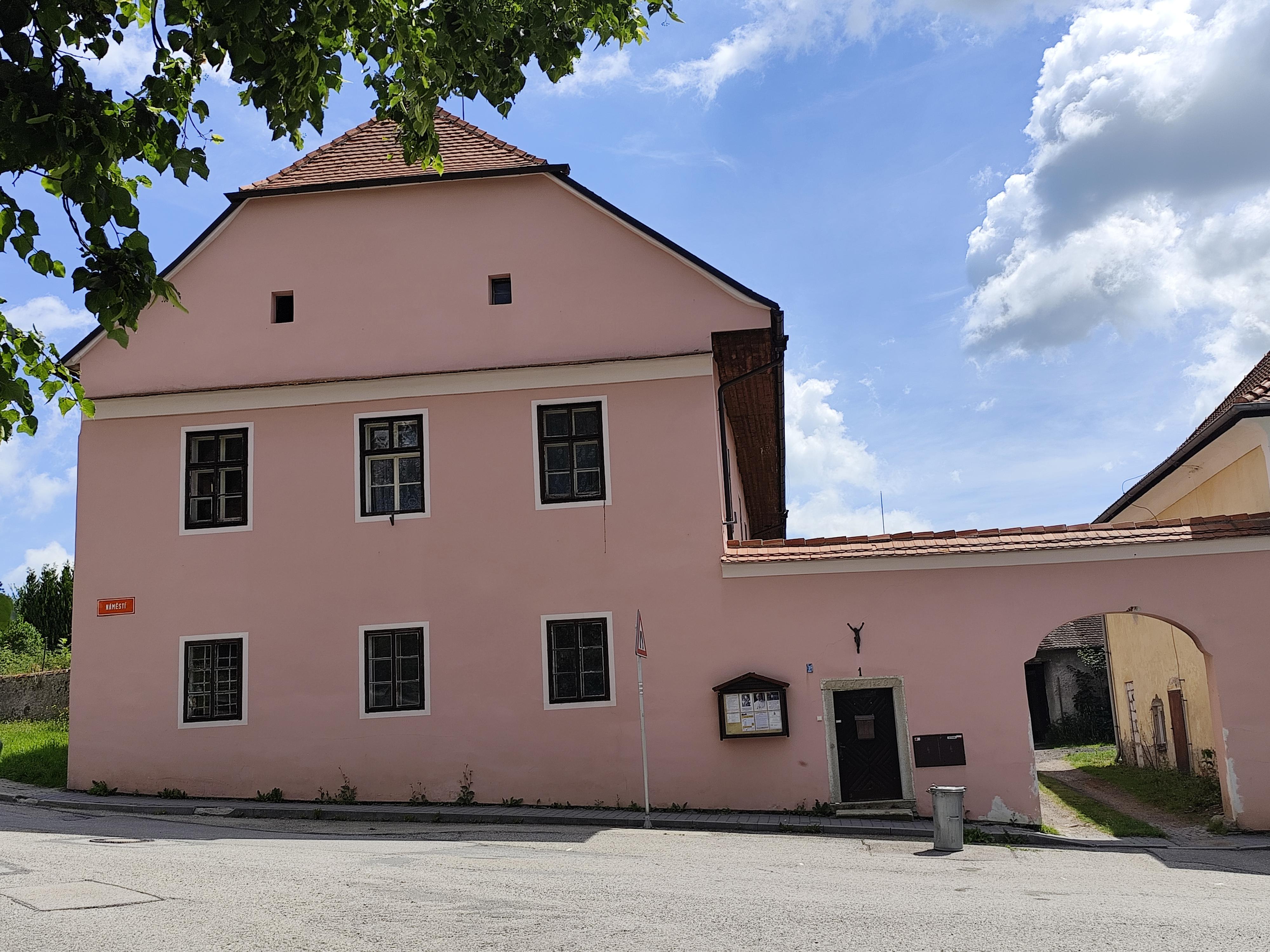 Římskokatolická farnost Horní Planá foto 6