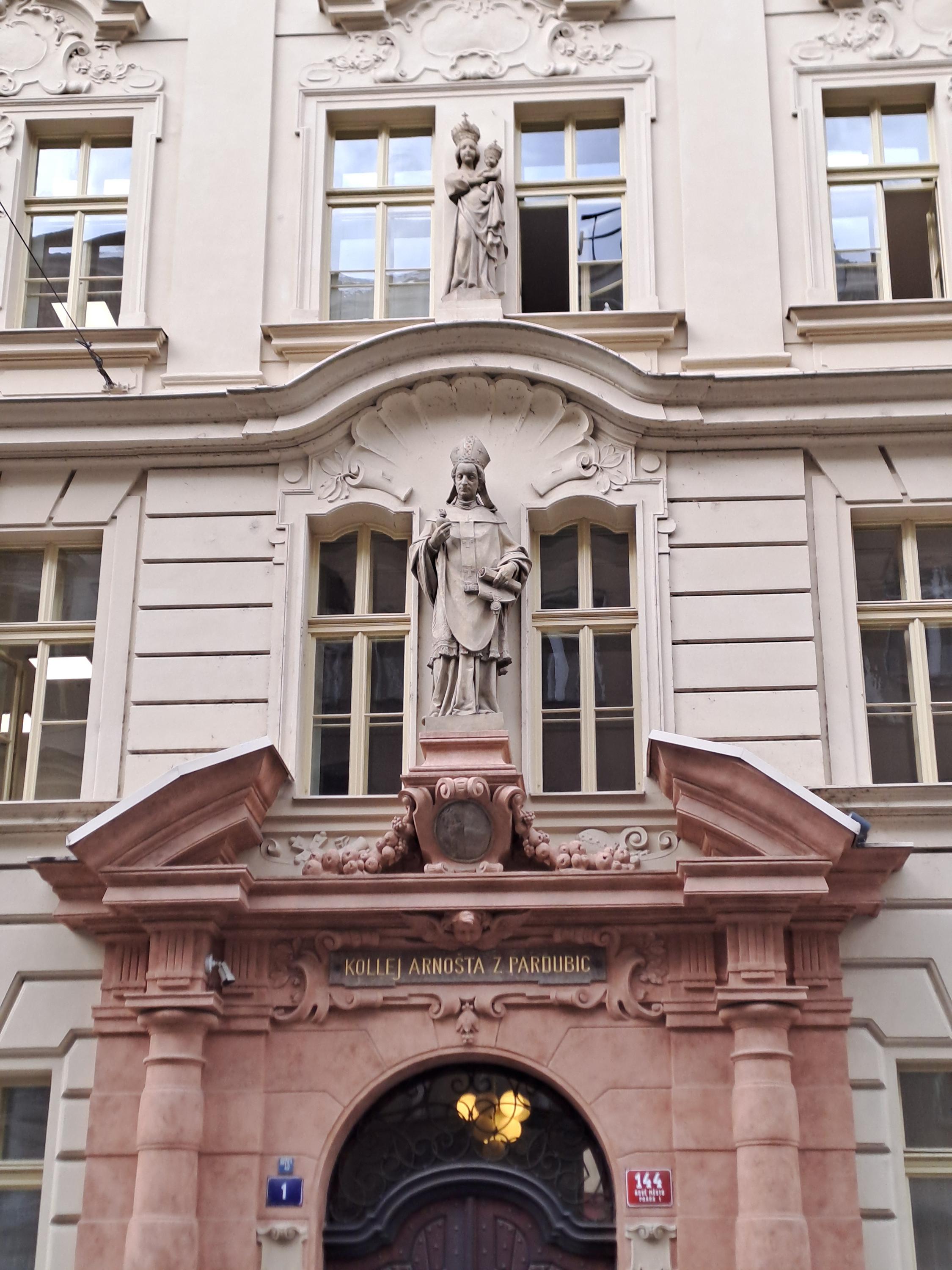 Menza Arnošta z Pardubic - Univerzita Karlova v Praze