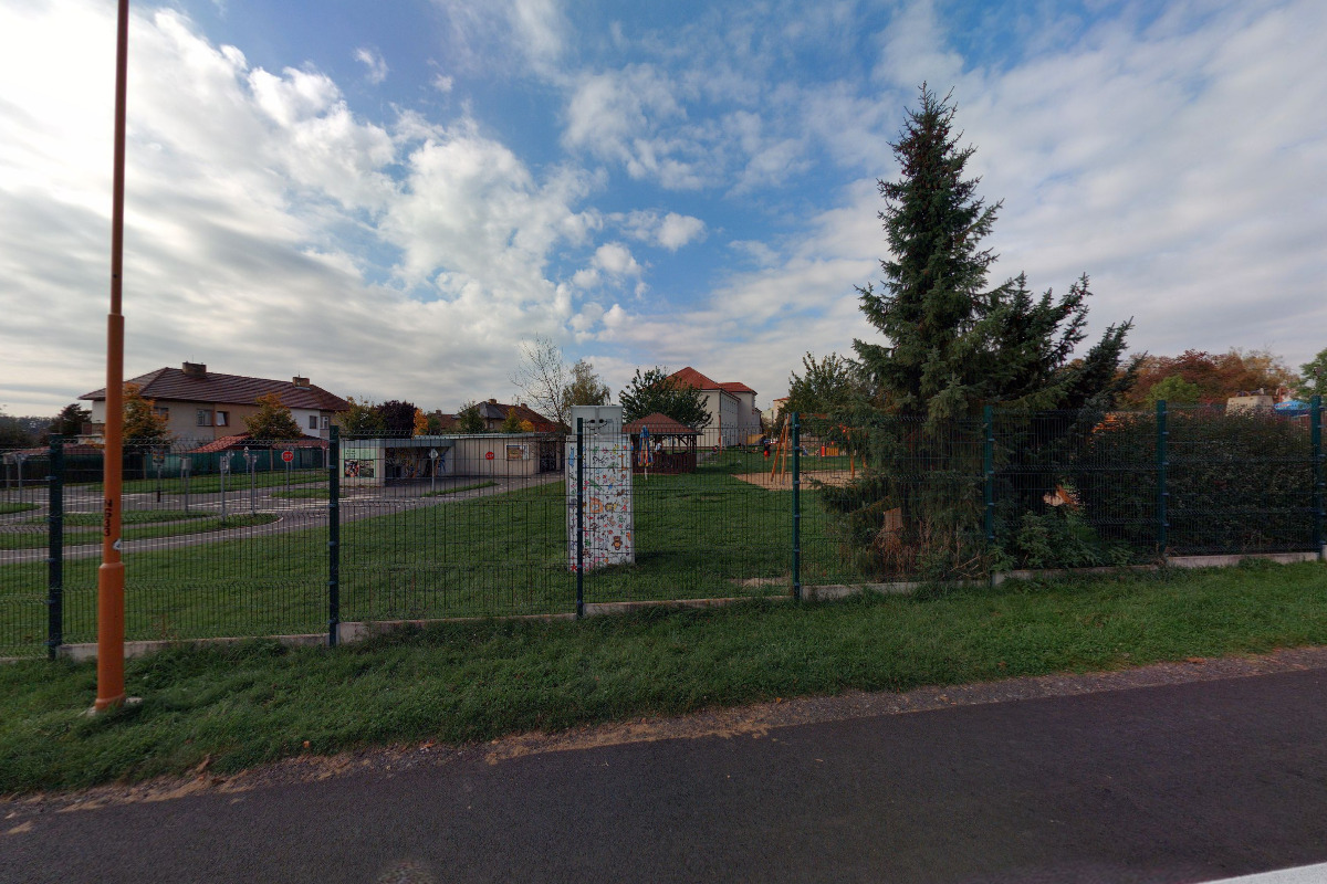 Nabíjecí stanice Dětské hřiště