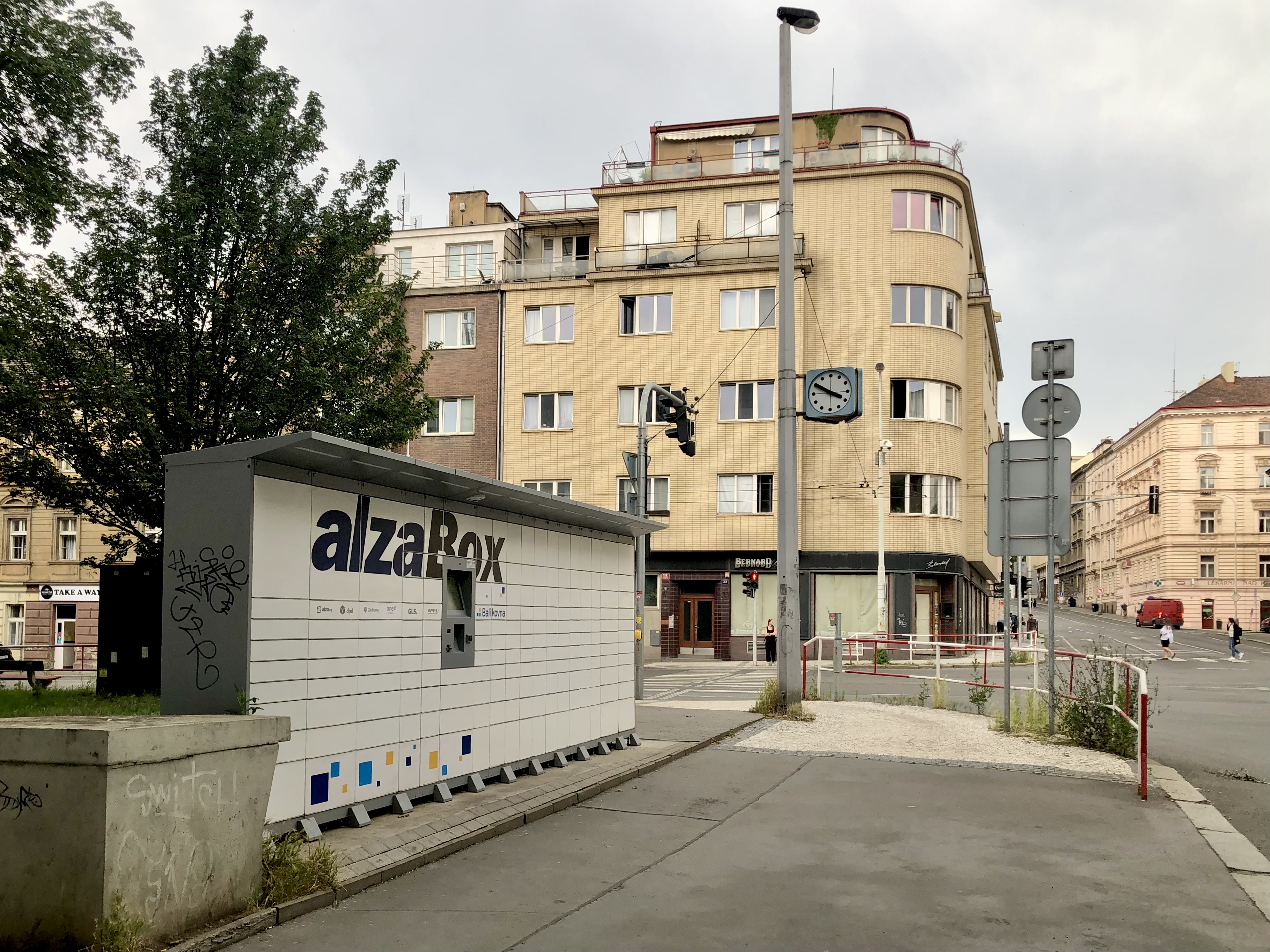 AlzaBox foto 4