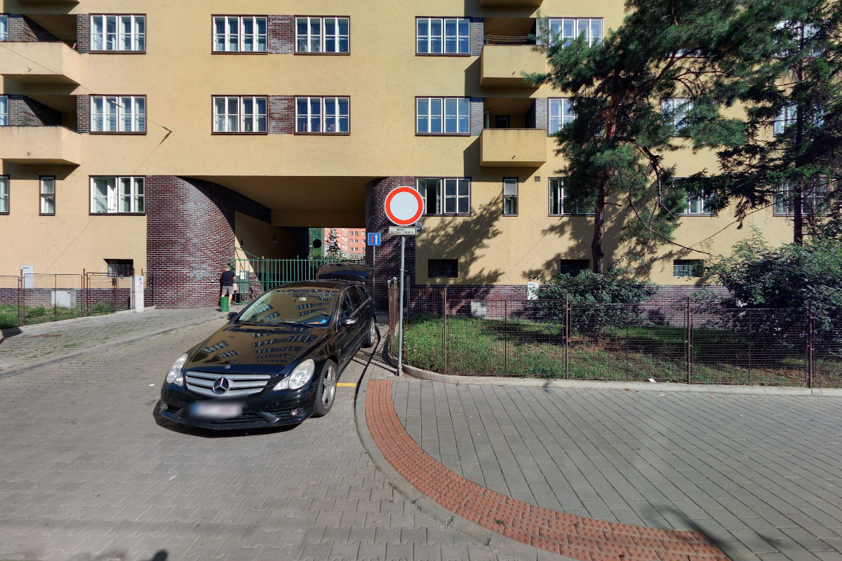 Mgr. Jan Juras - realizace výstavních expozic a interiérů