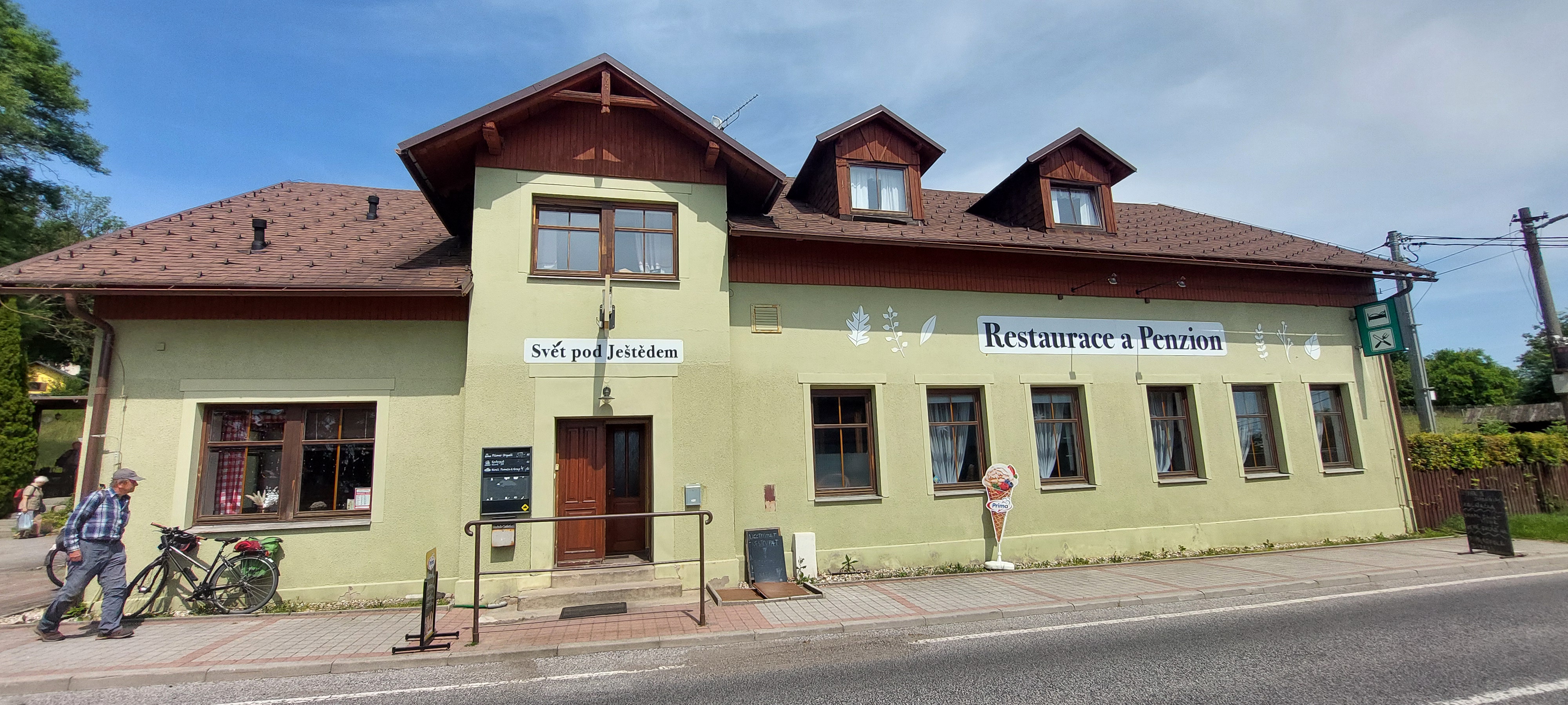 Restaurace pod Ještědem foto 2