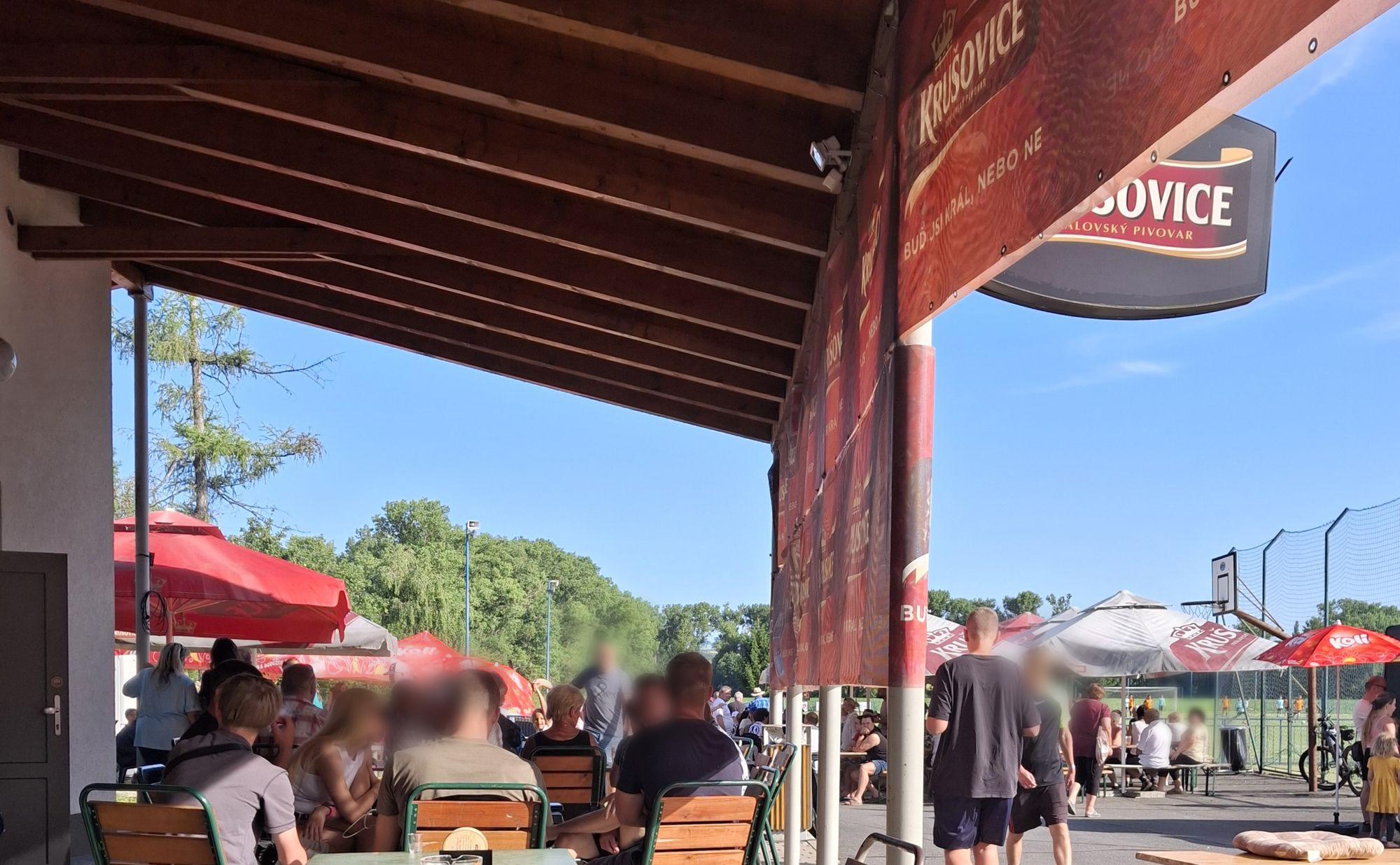 Kiosek na hřišti foto 2