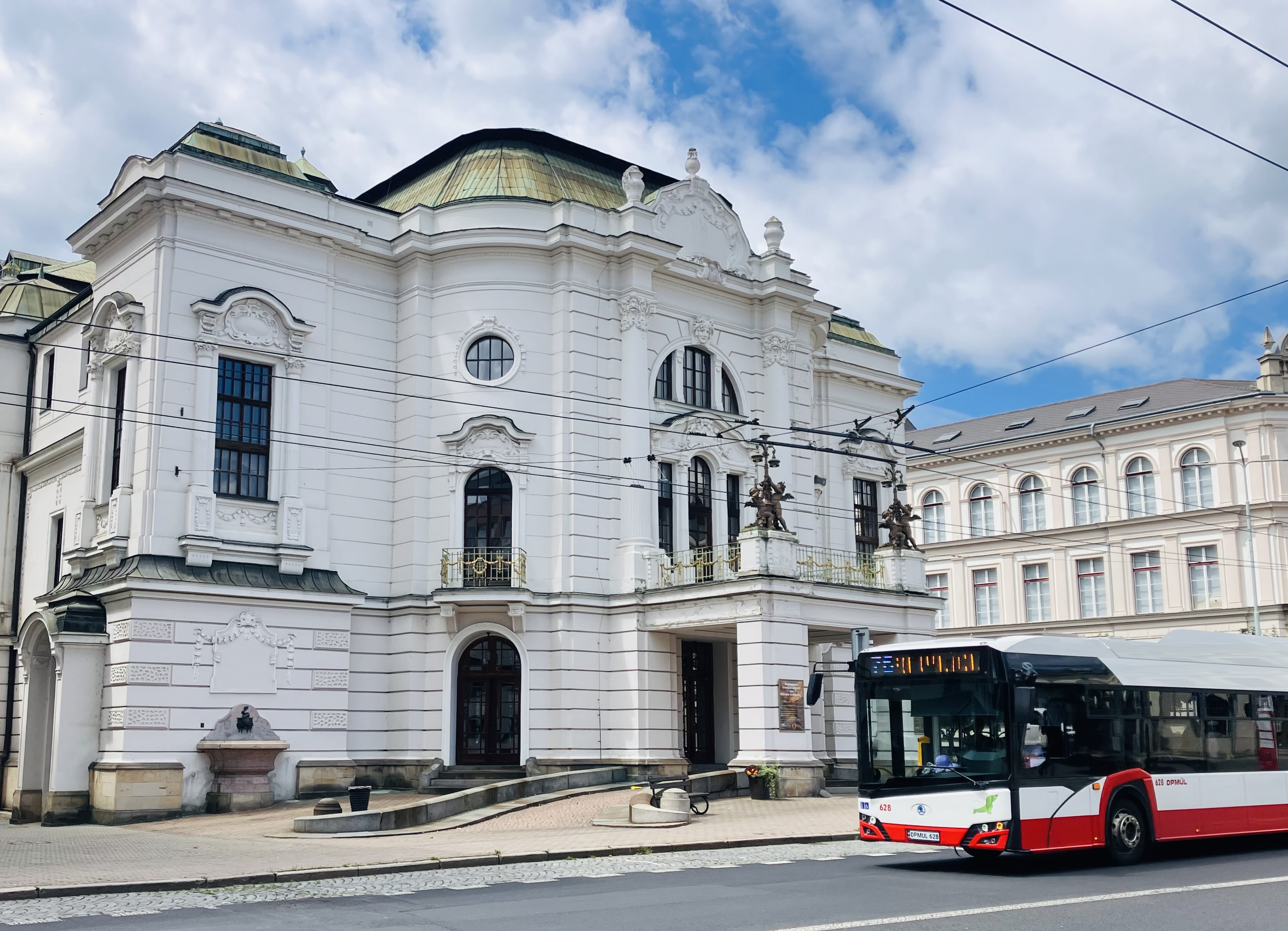 Divadlo města Ústí nad Labem, s.r.o. foto 5