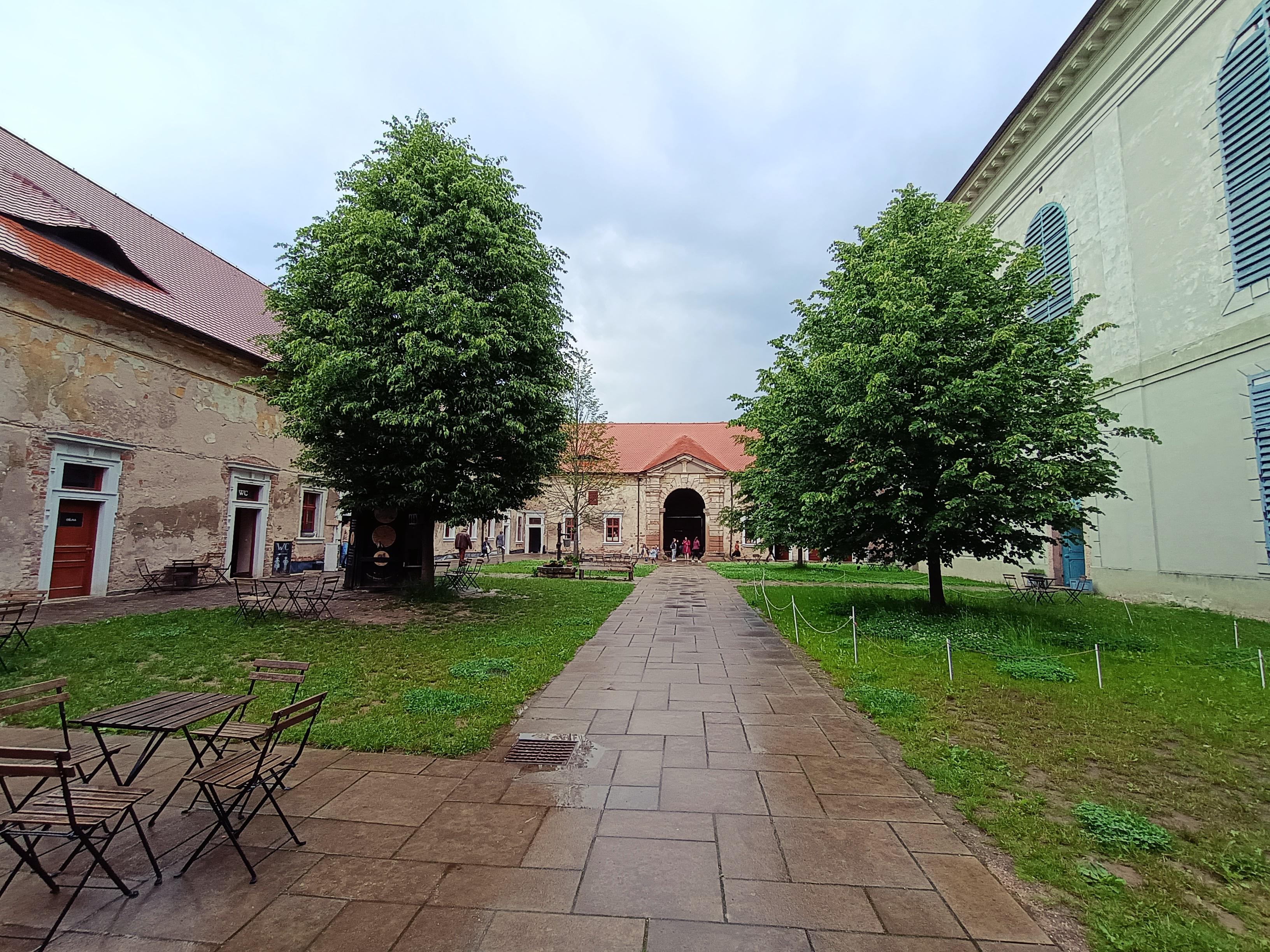 Valdštejnská lodžie