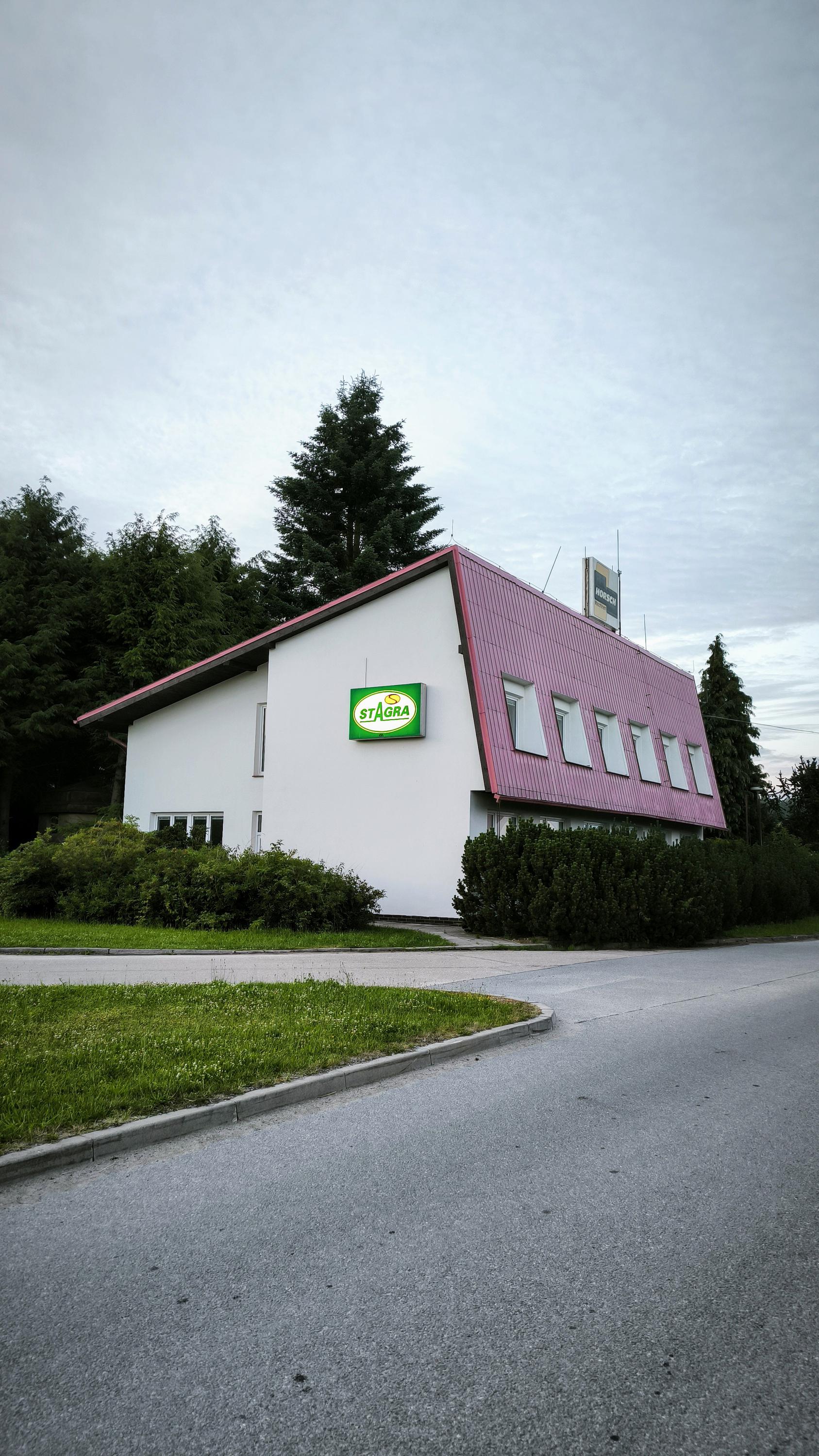 STAGRA - HORSCH dealer foto 2