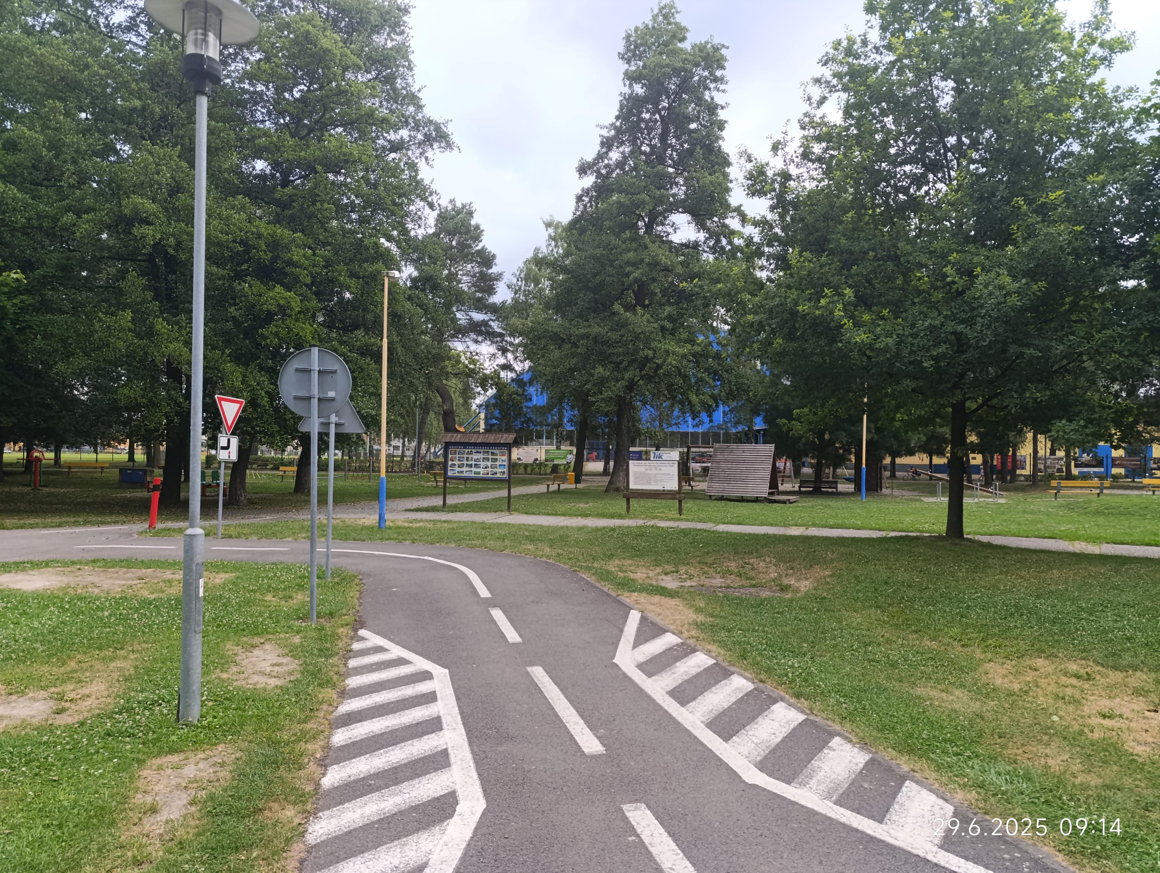 Dětské dopravní hřiště foto 3