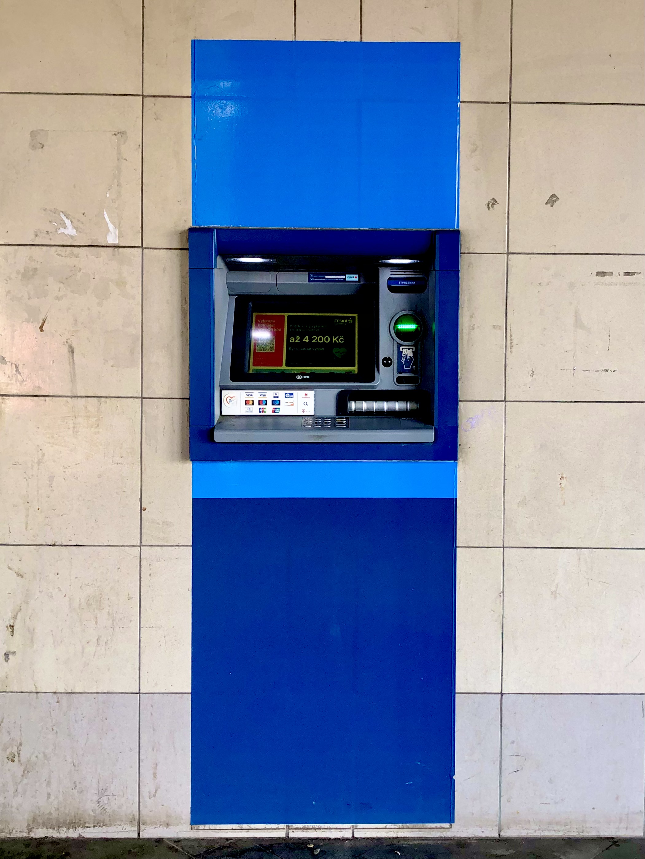 Bankomat České spořitelny foto 5