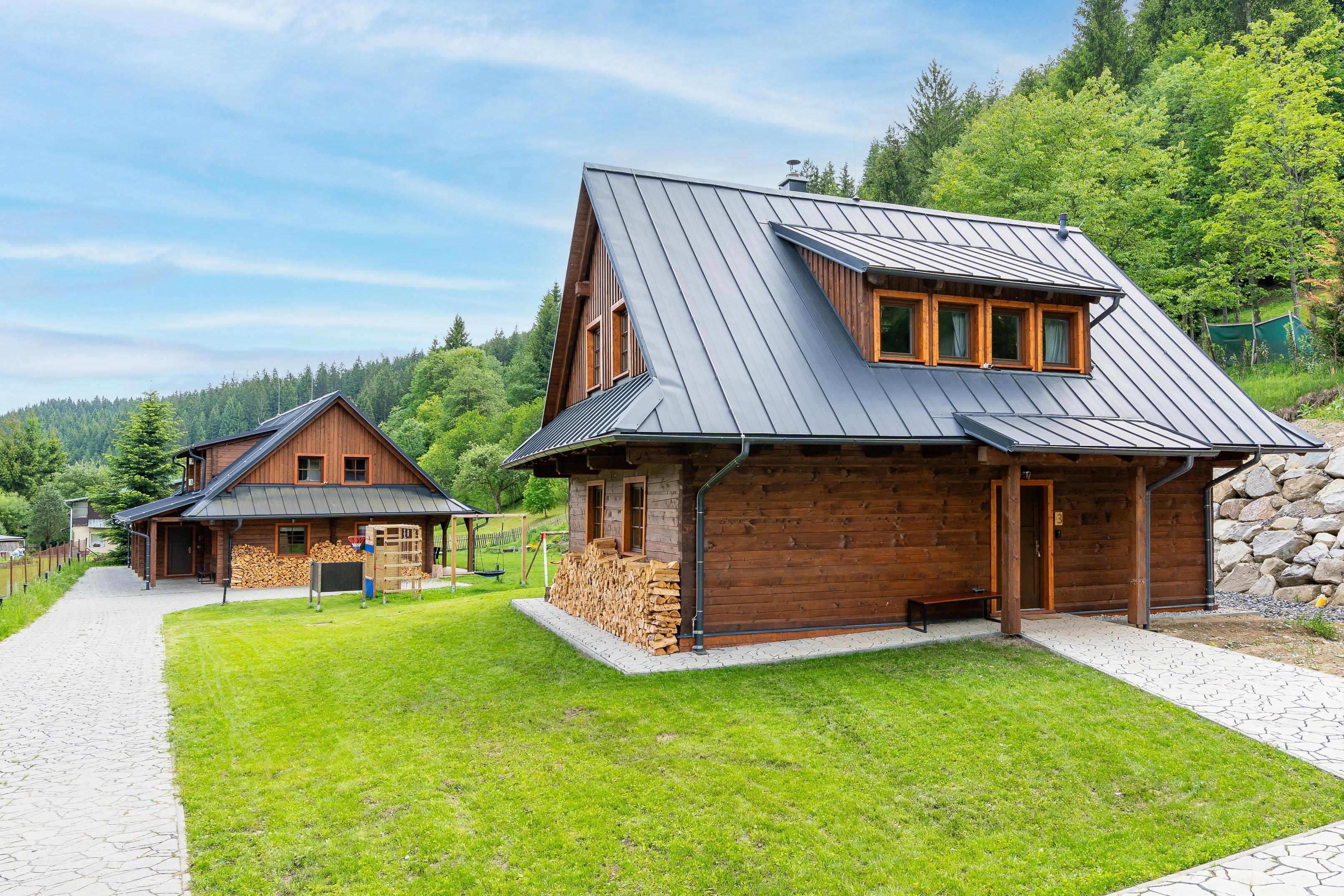 Dvě Chalupy - Velké Karlovice