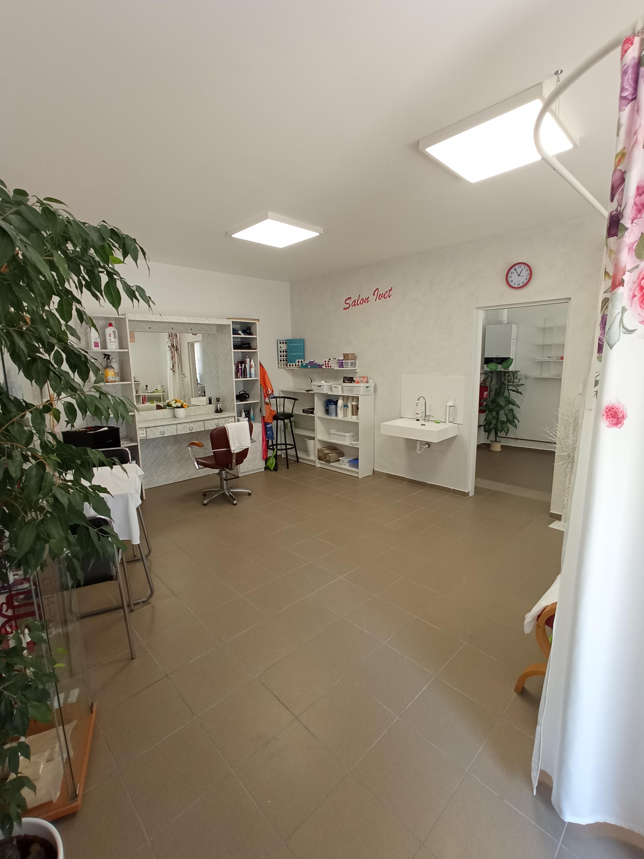 Salon Ivet foto 5