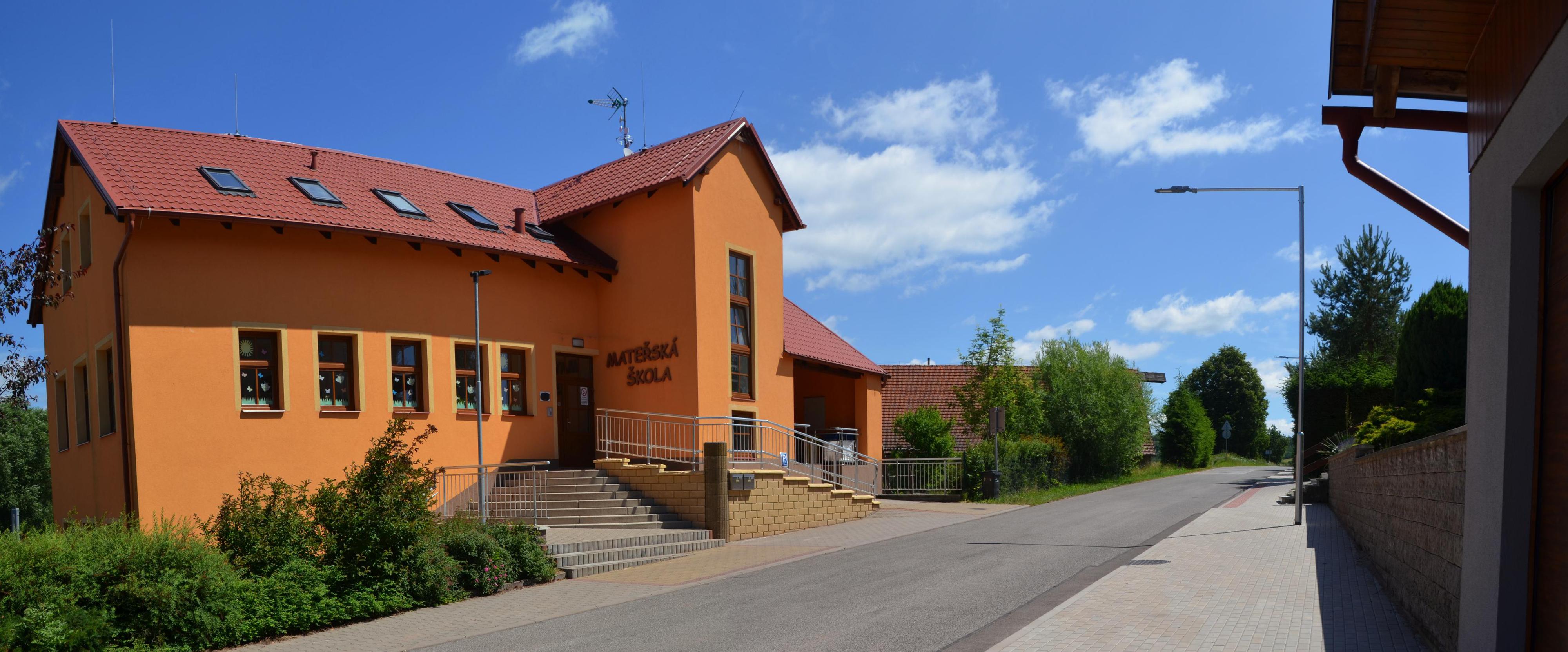 Mateřská škola Božanov foto 3