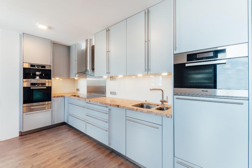 Tomáš Hlaváček Reality - realitní makléř foto 6