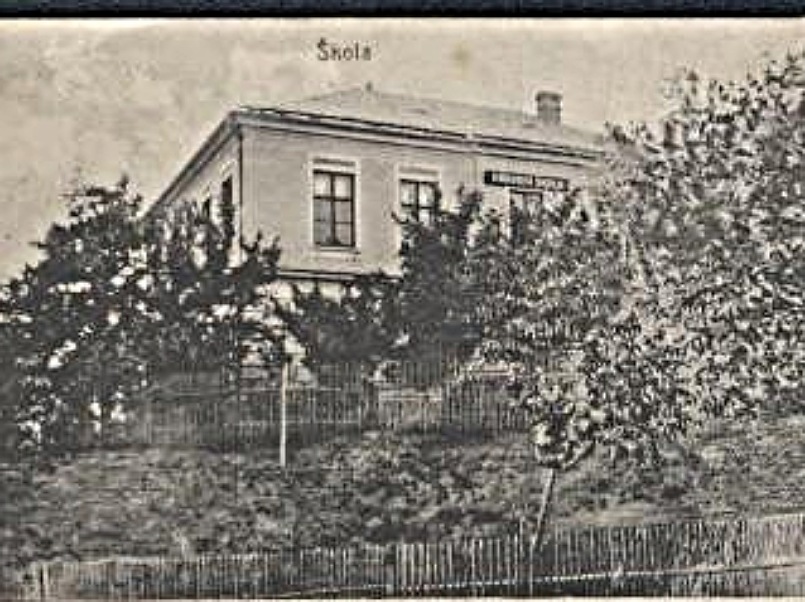 Mrsklesy - obecní úřad foto 2
