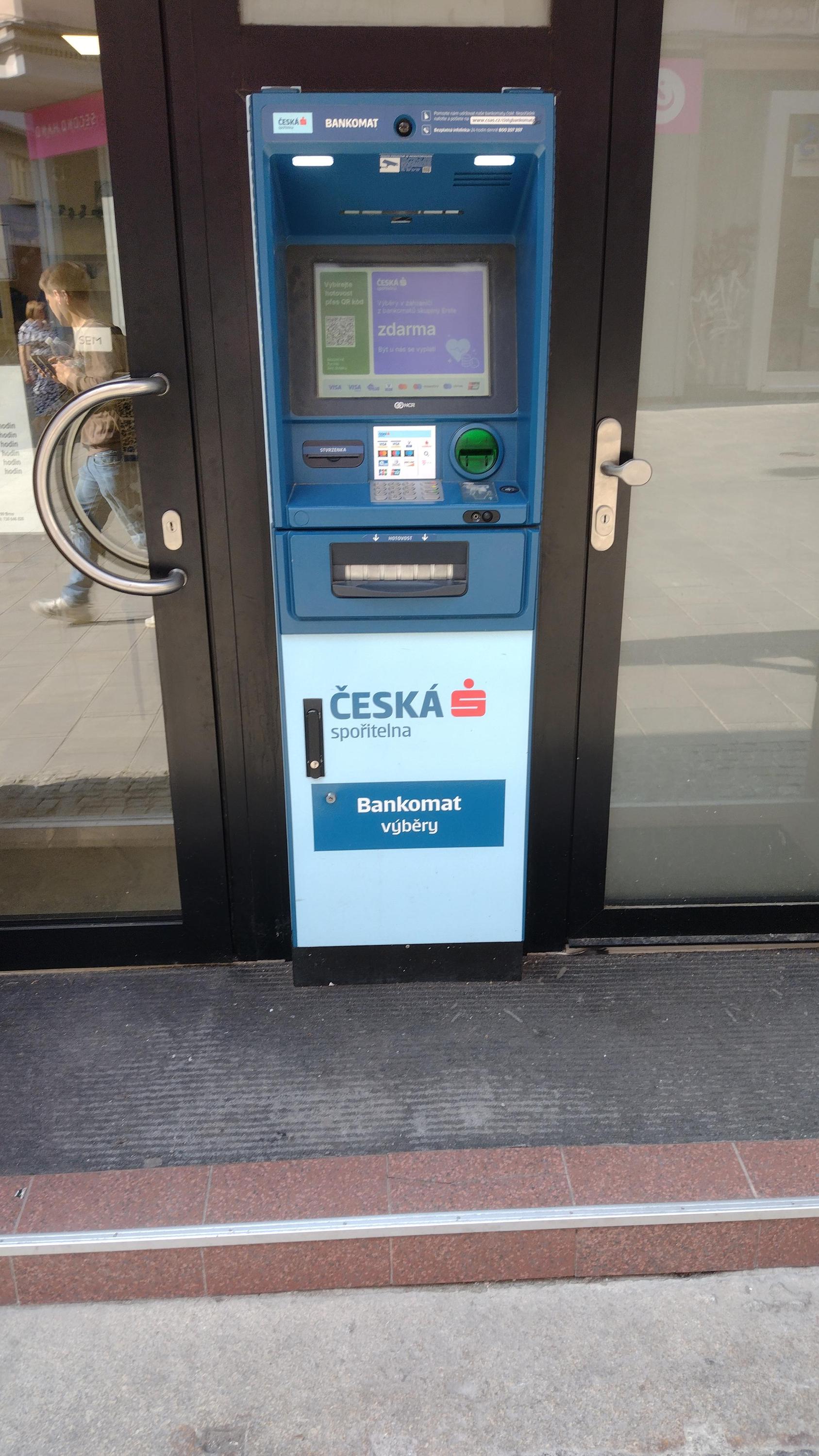 Bankomat České spořitelny foto 4