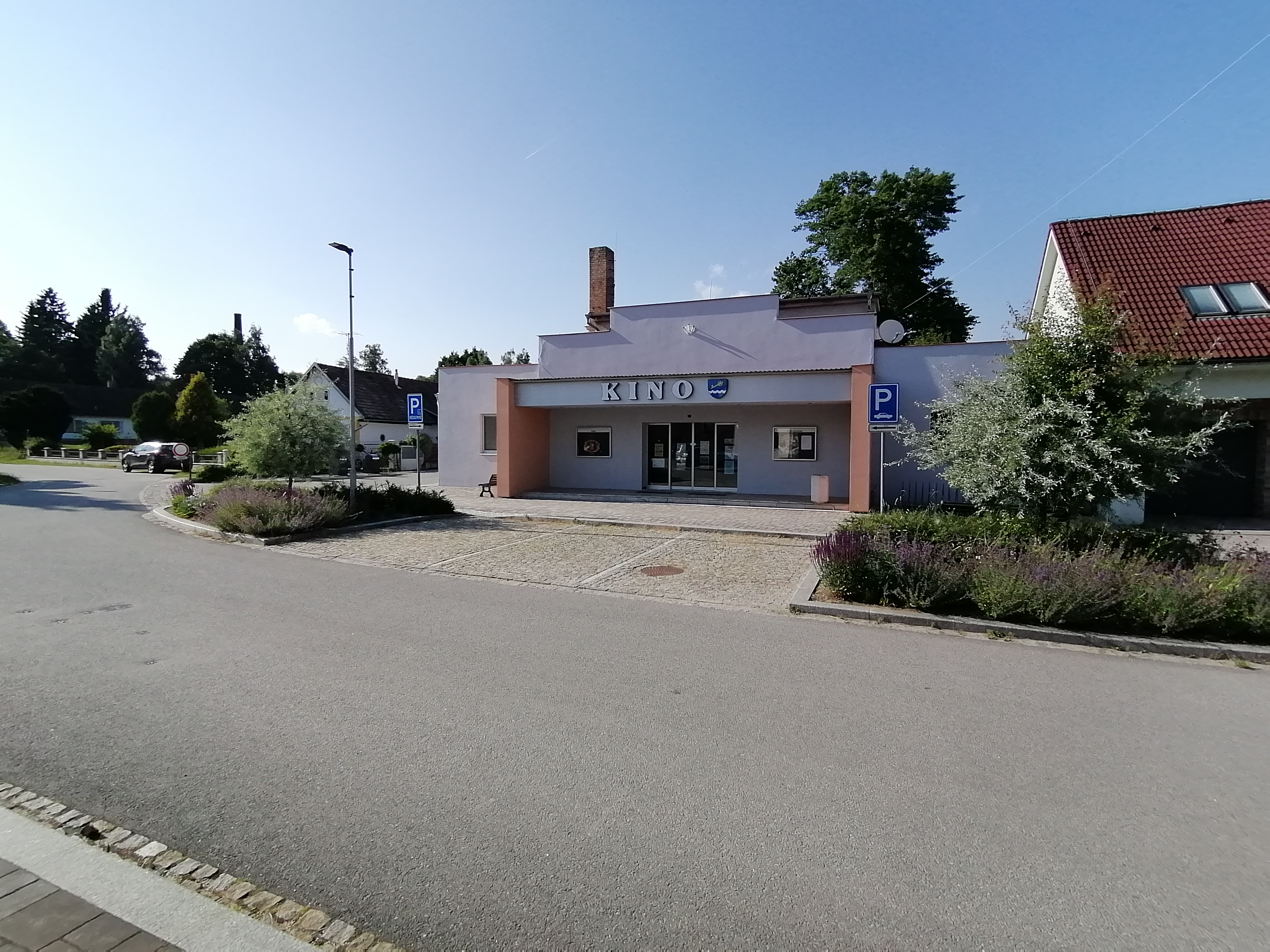 Kulturní centrum - kino Suchdol nad Lužnicí foto 5