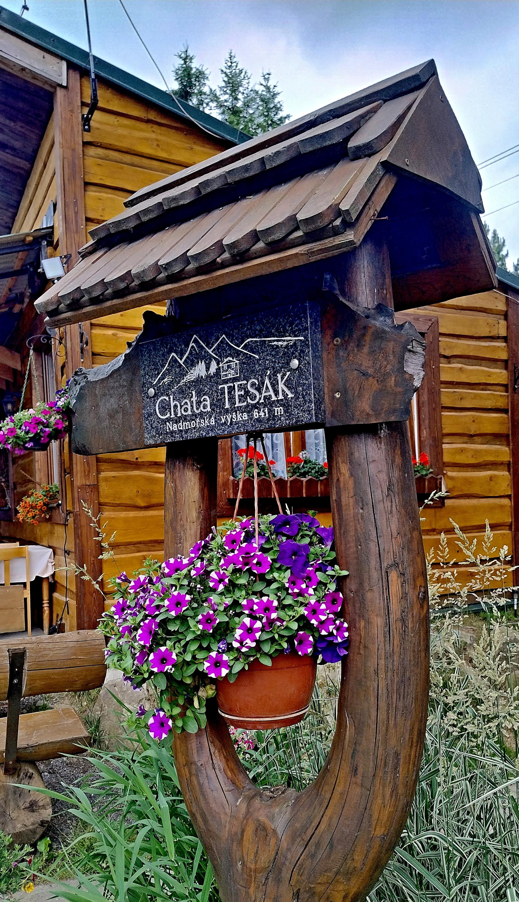 Tesák - Restaurace Chata foto 4