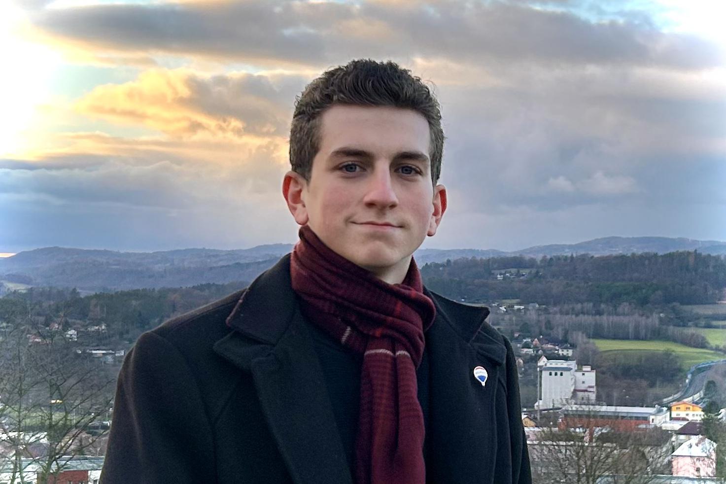 Daniel Hlaváč - Realitní makléř - RE/MAX Anděl