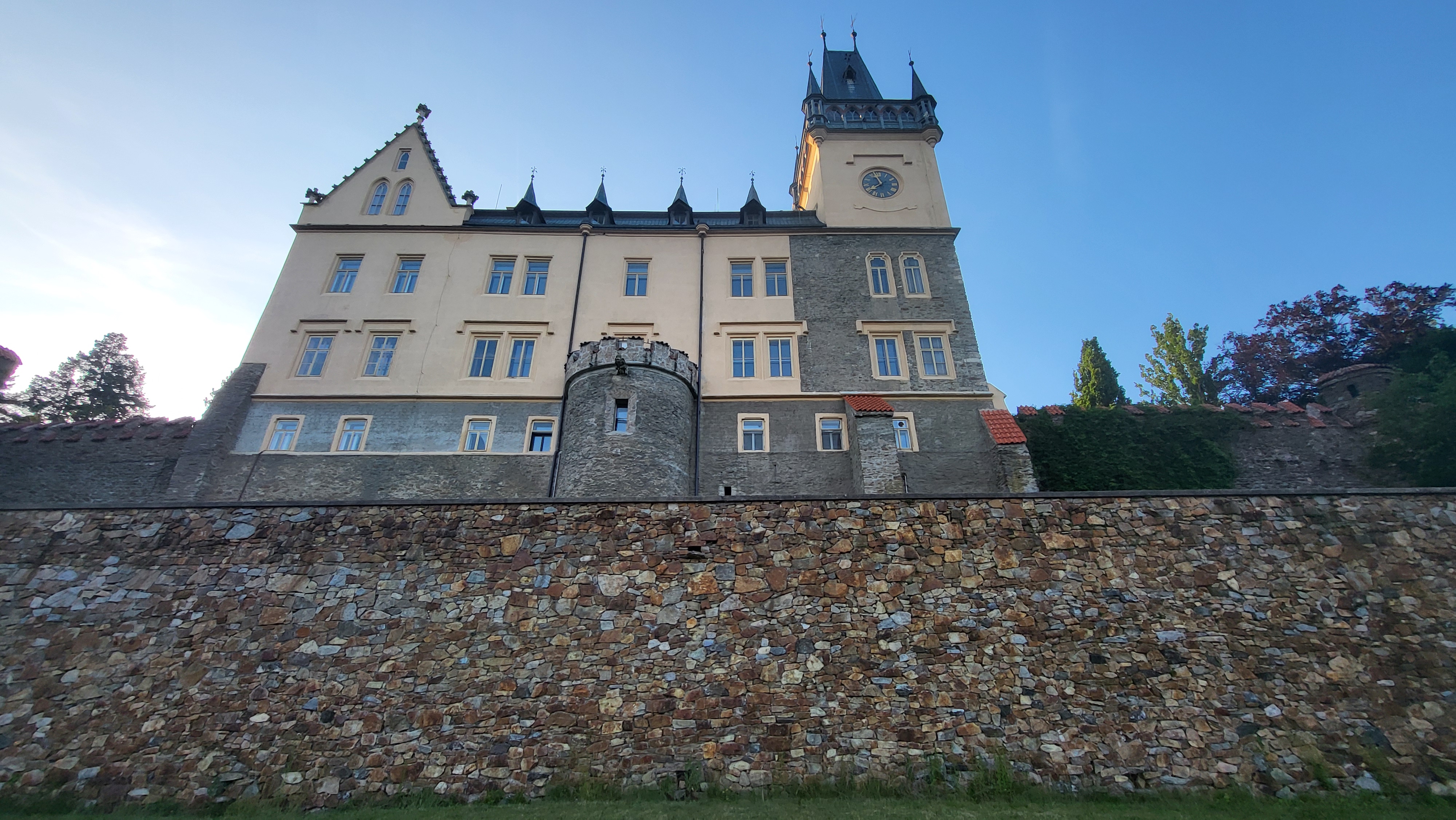Zruč nad Sázavou - městský úřad foto 5