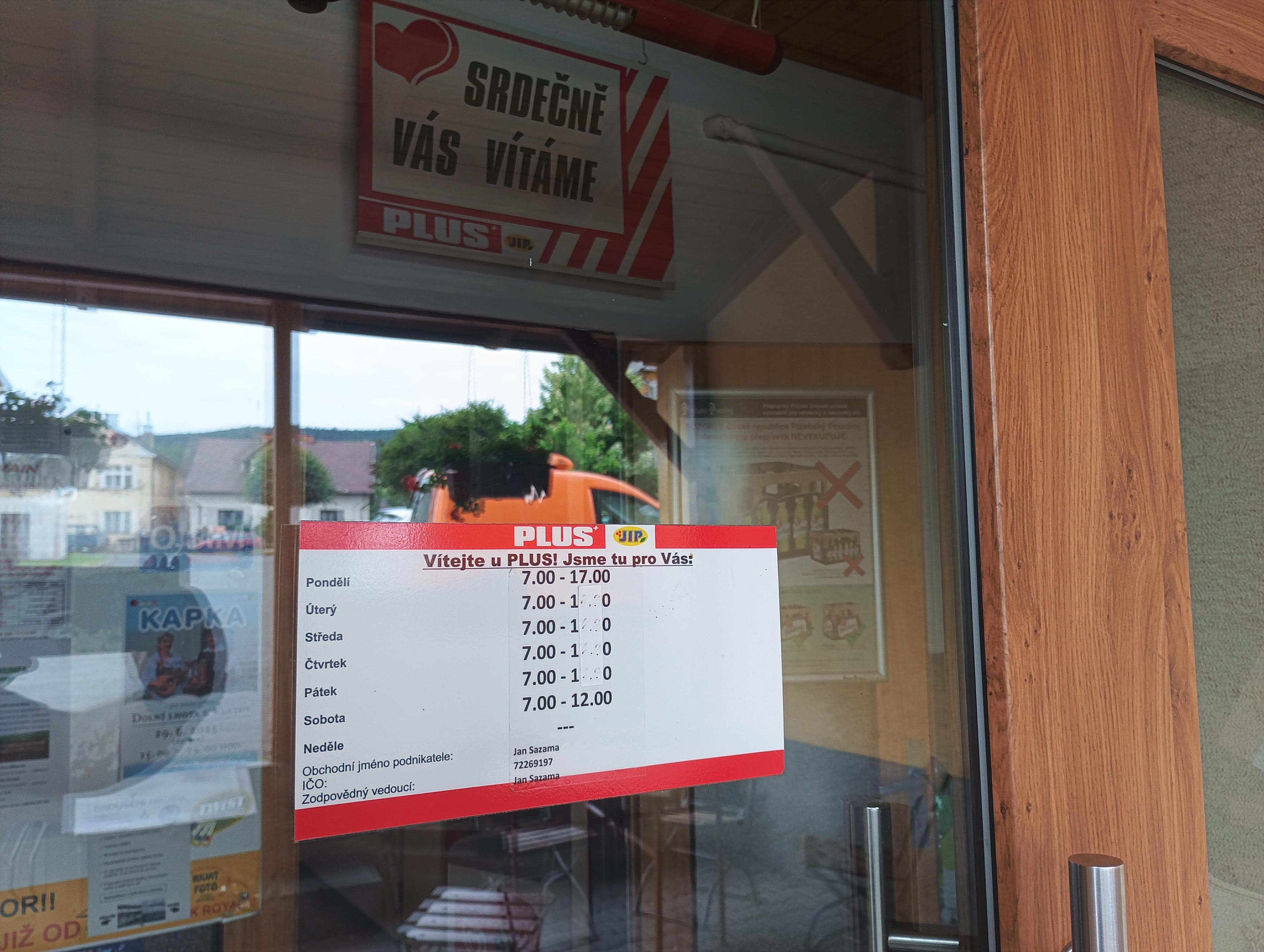 Smíšené zboží Pocinovice foto 2