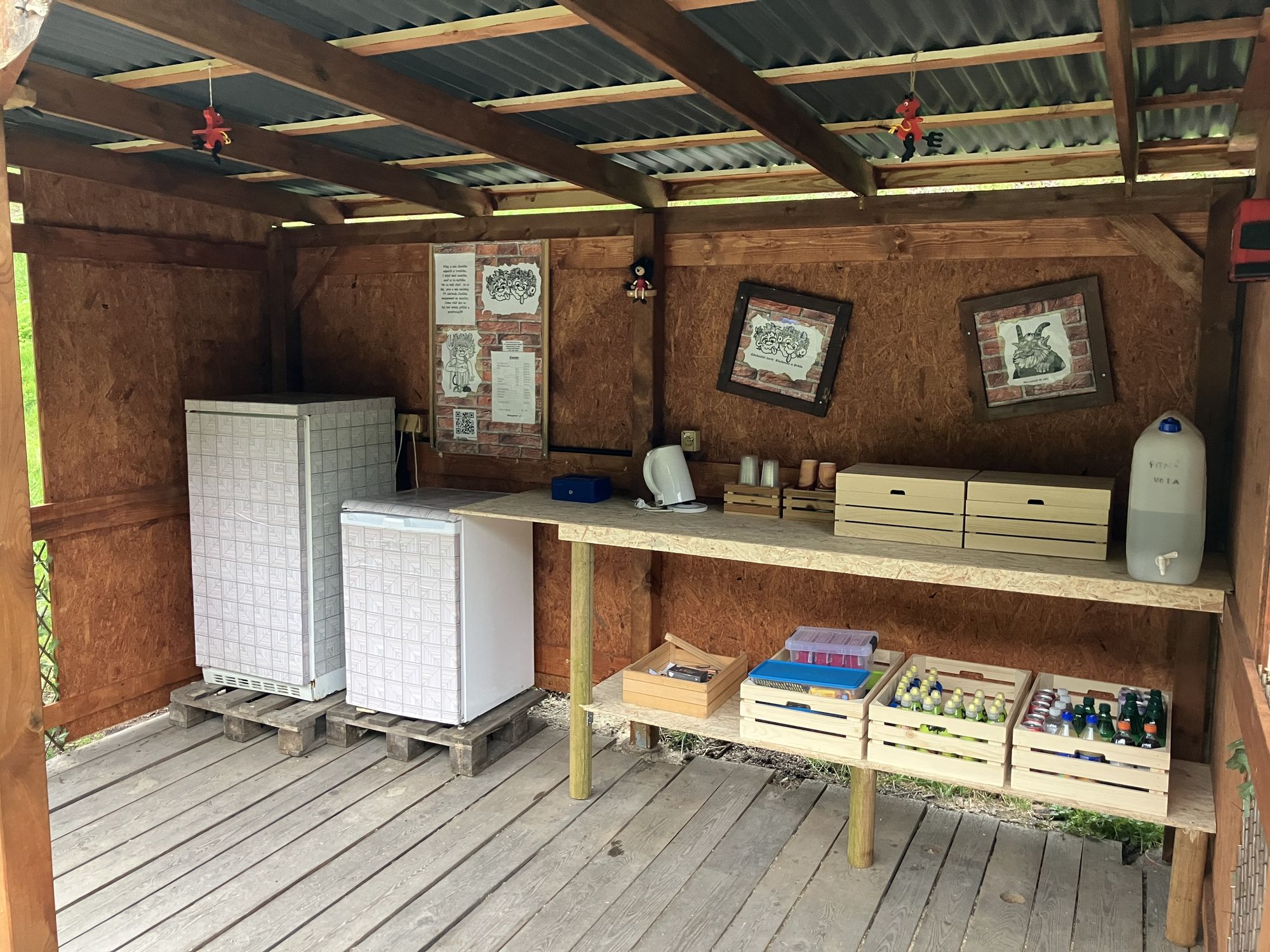 Samoobslužný Bar U Zdobnických Čertů foto 2