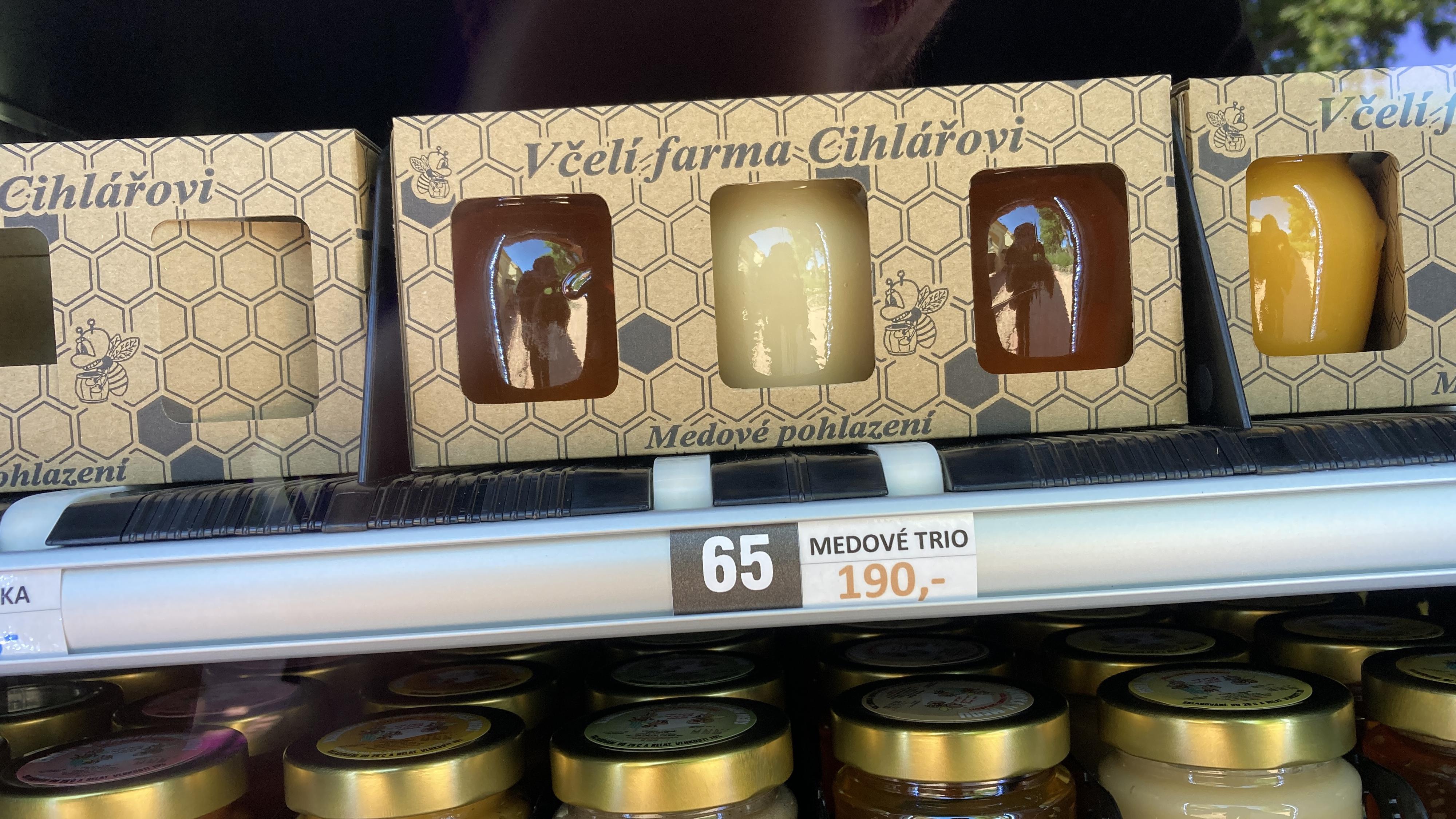 Medomat - Včelí farma Cihlářovi foto 4