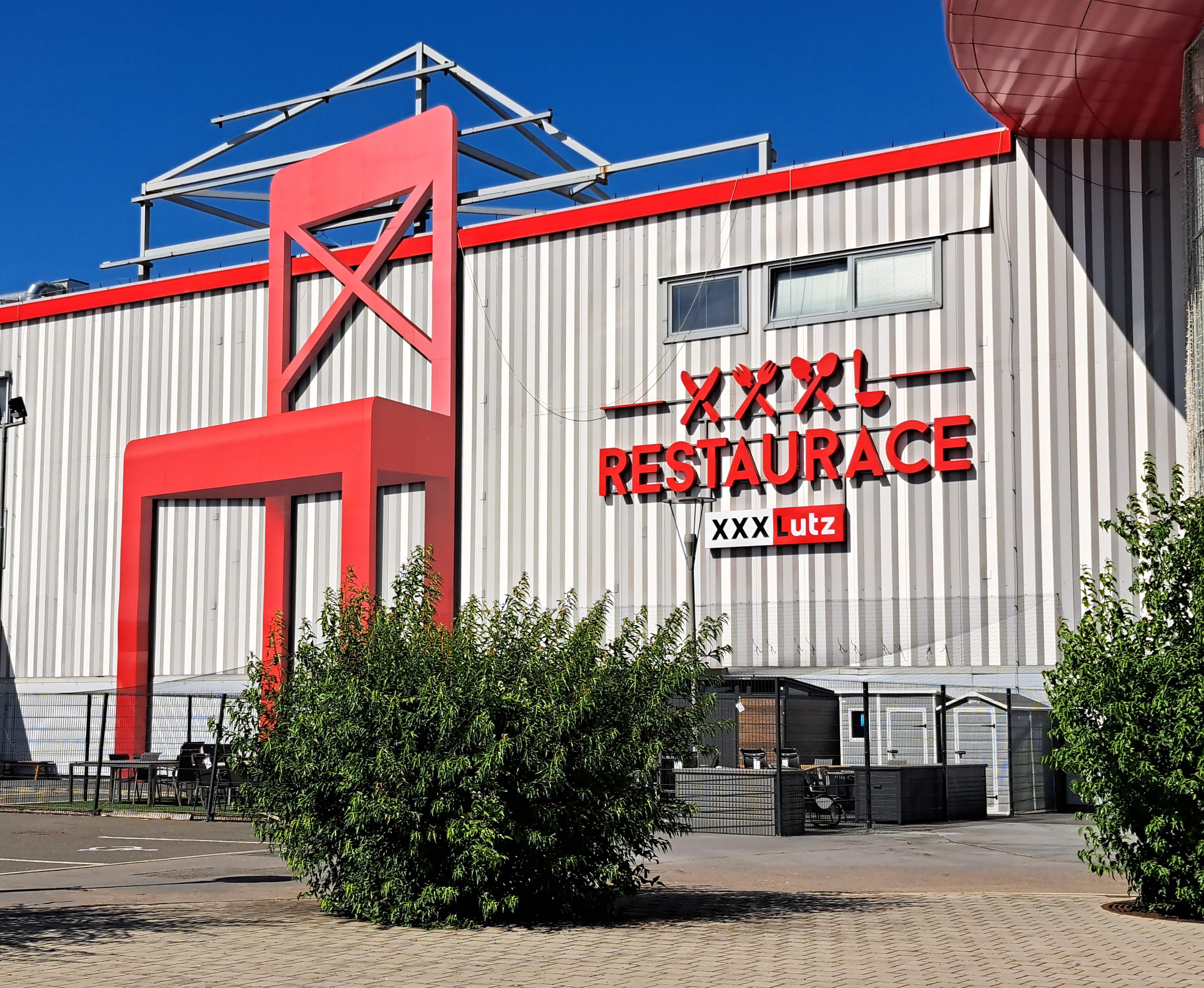 XXXLutz restaurace foto 4