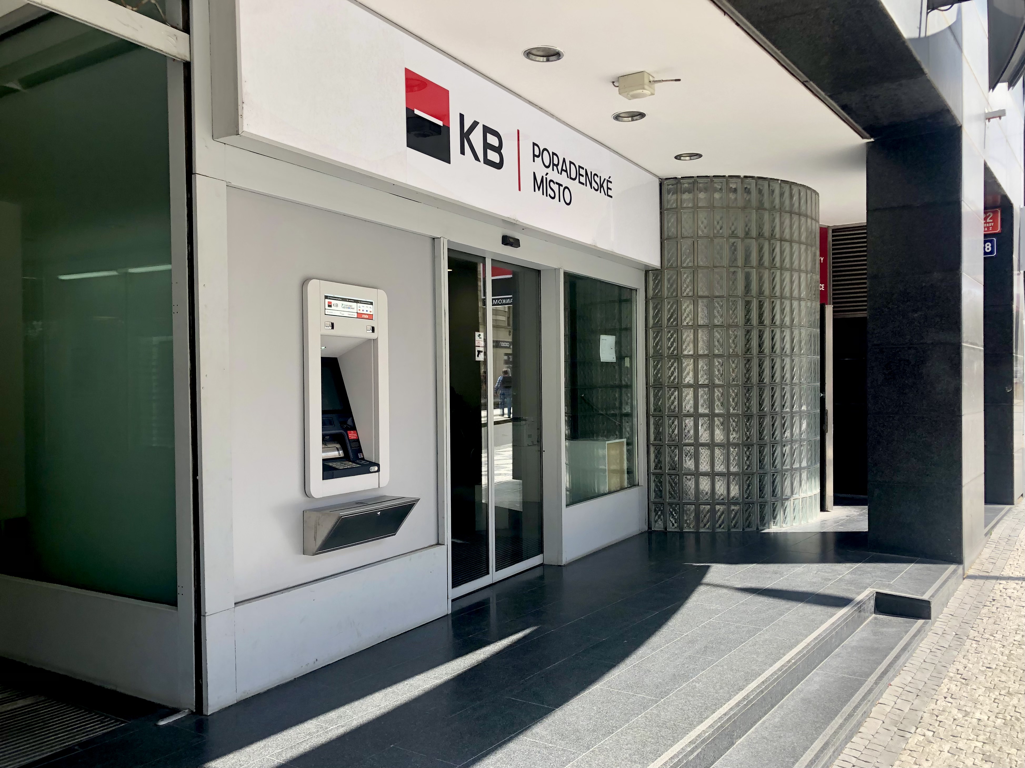 Bankomat Komerční banky foto 3