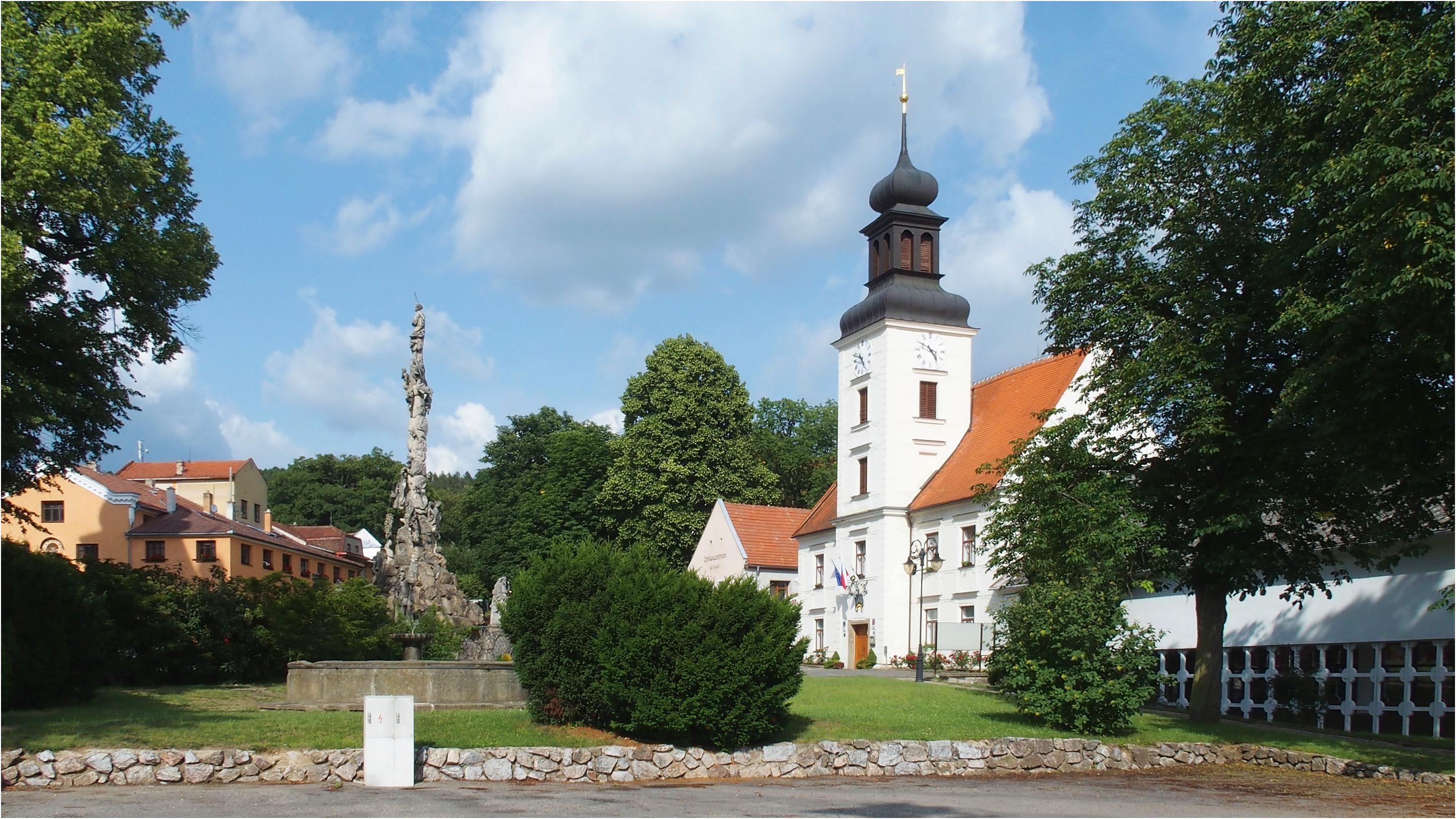 Lomnice - úřad městyse foto 5
