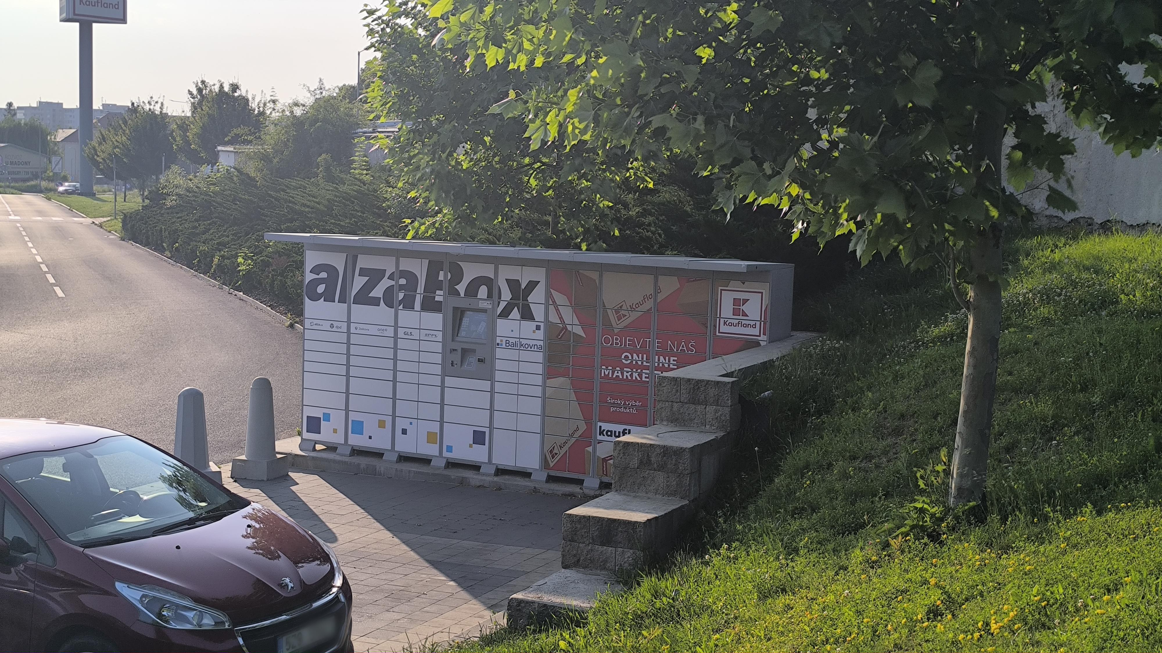 AlzaBox foto 5