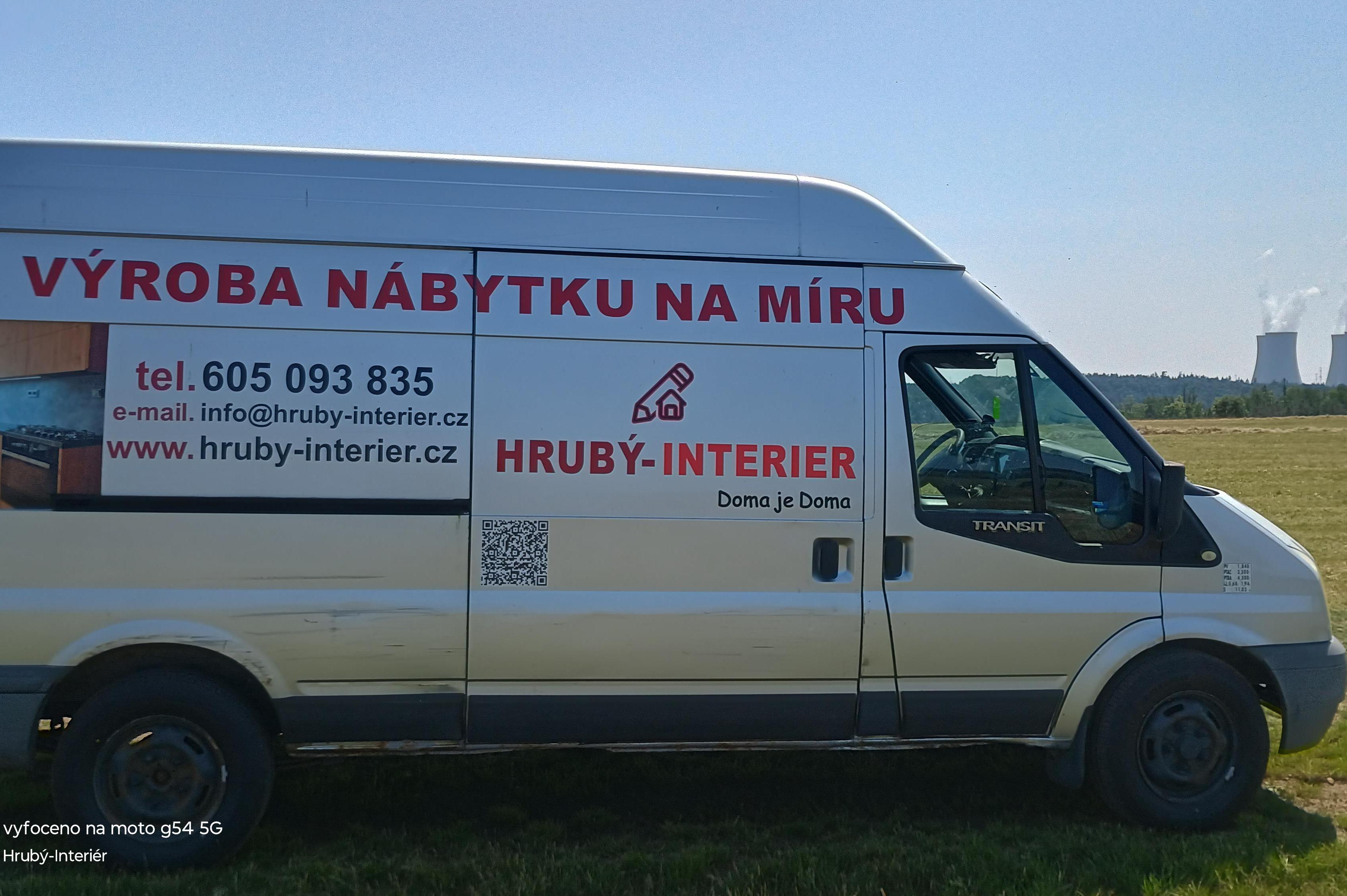 Hrubý-Interier
