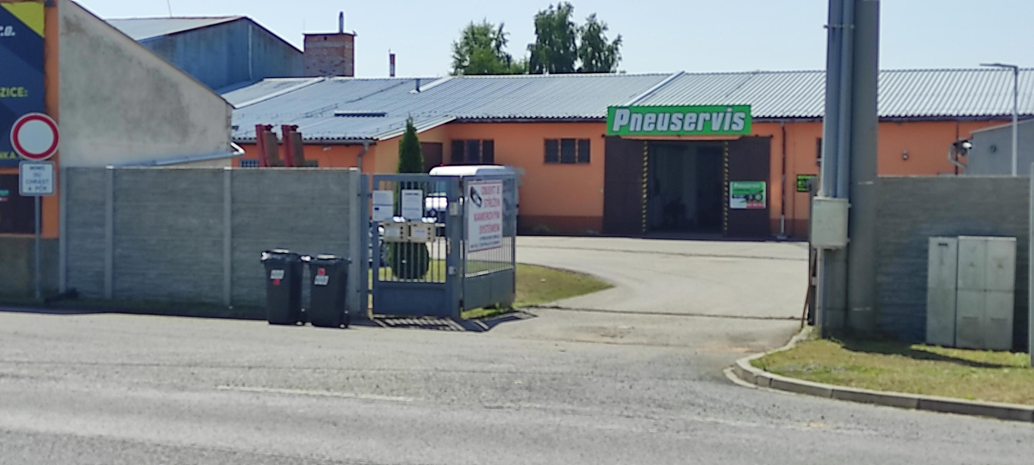 Pneuservis Chrást s.r.o. foto 2