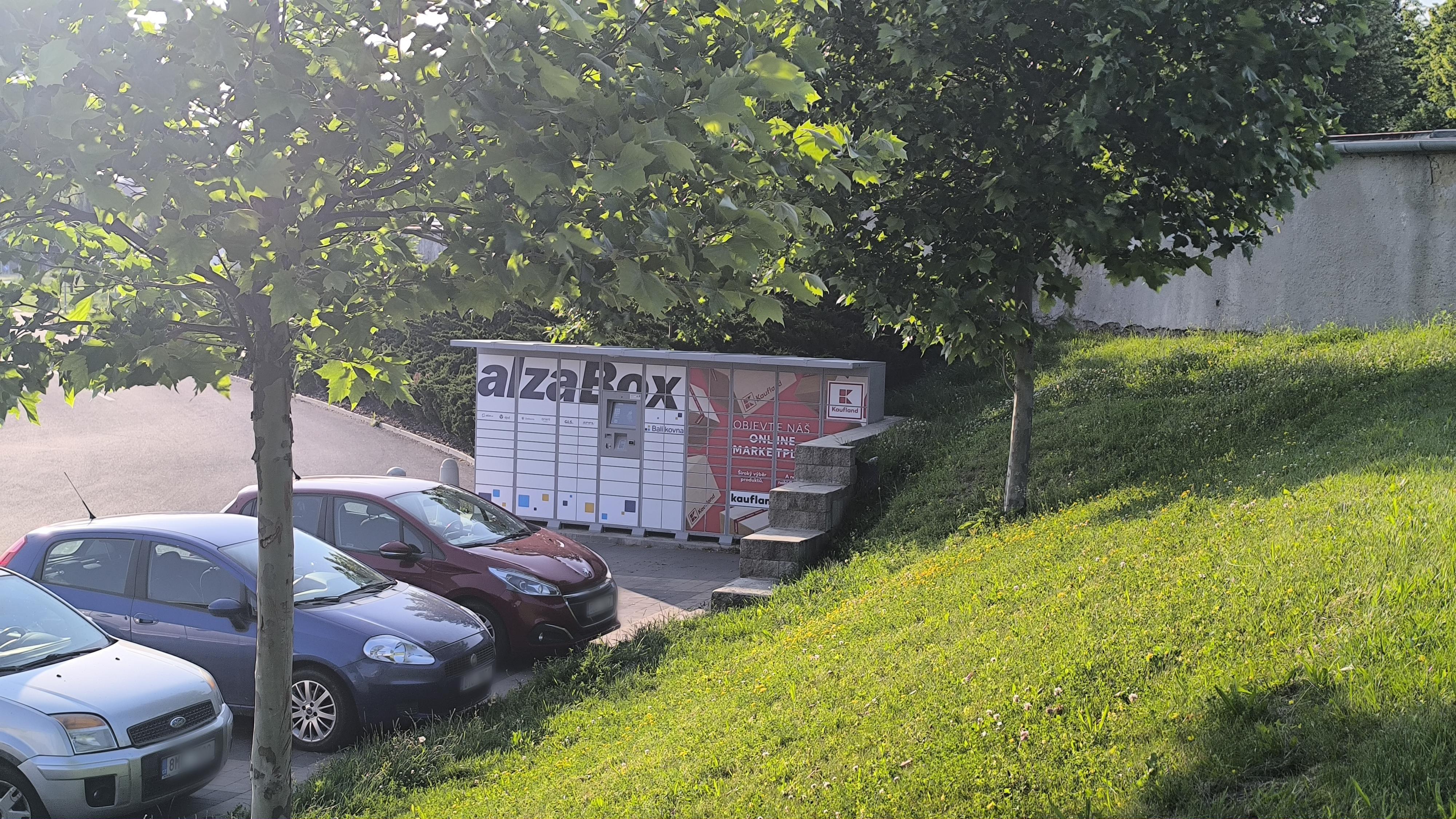 AlzaBox foto 3