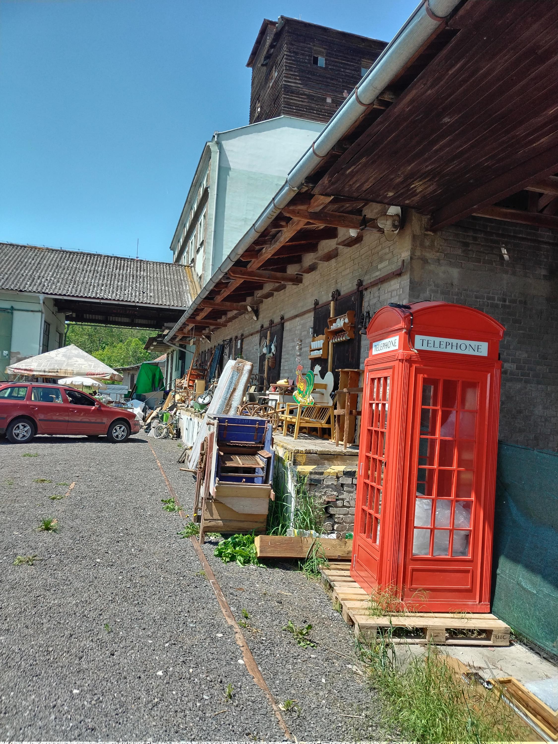 Antik Bazar - nádraží Mirovice foto 2