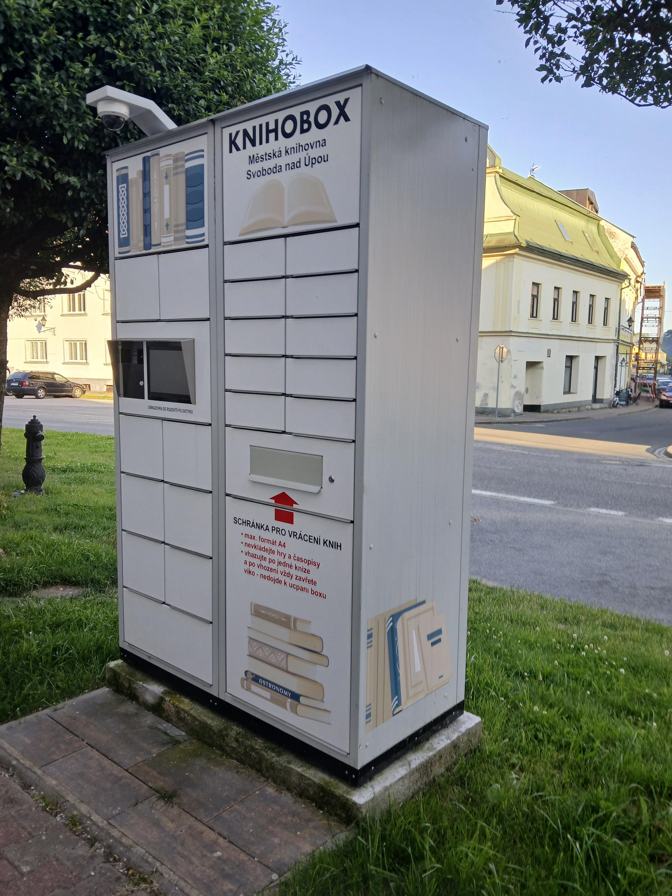 Městská knihovna ve Svobodě nad Úpou foto 2