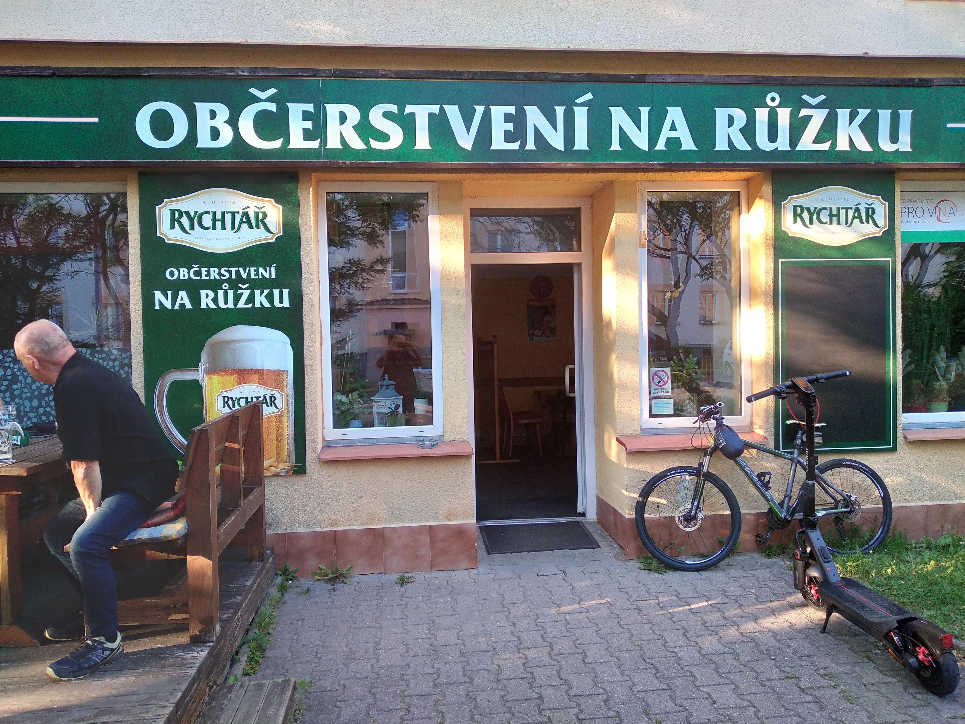 Občerstvení Na Růžku foto 2