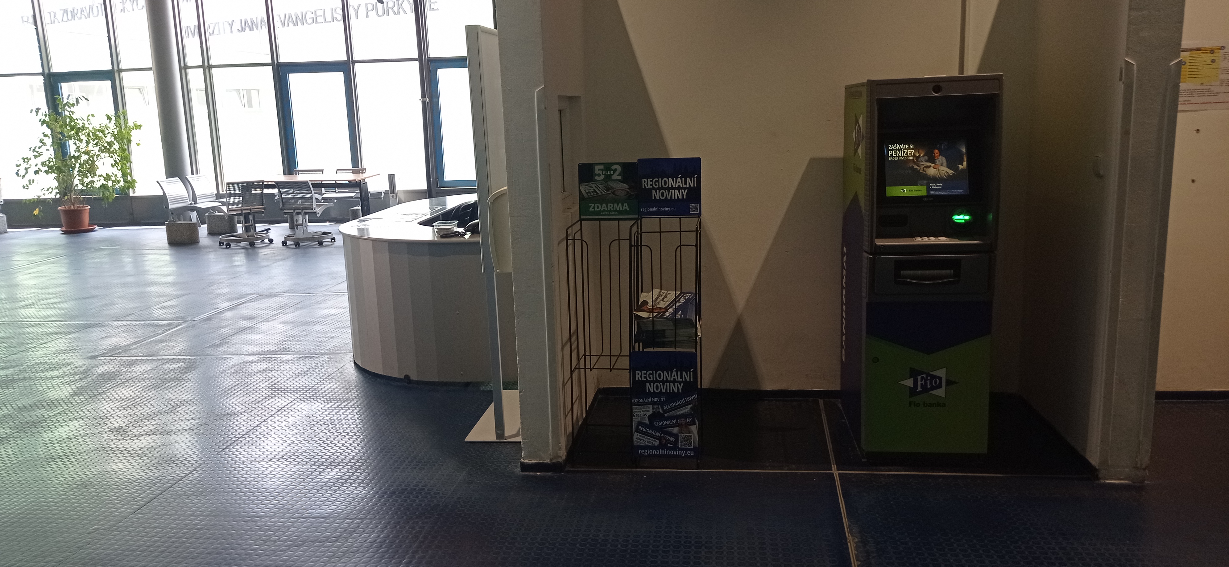 Bankomat Fio banky foto 2