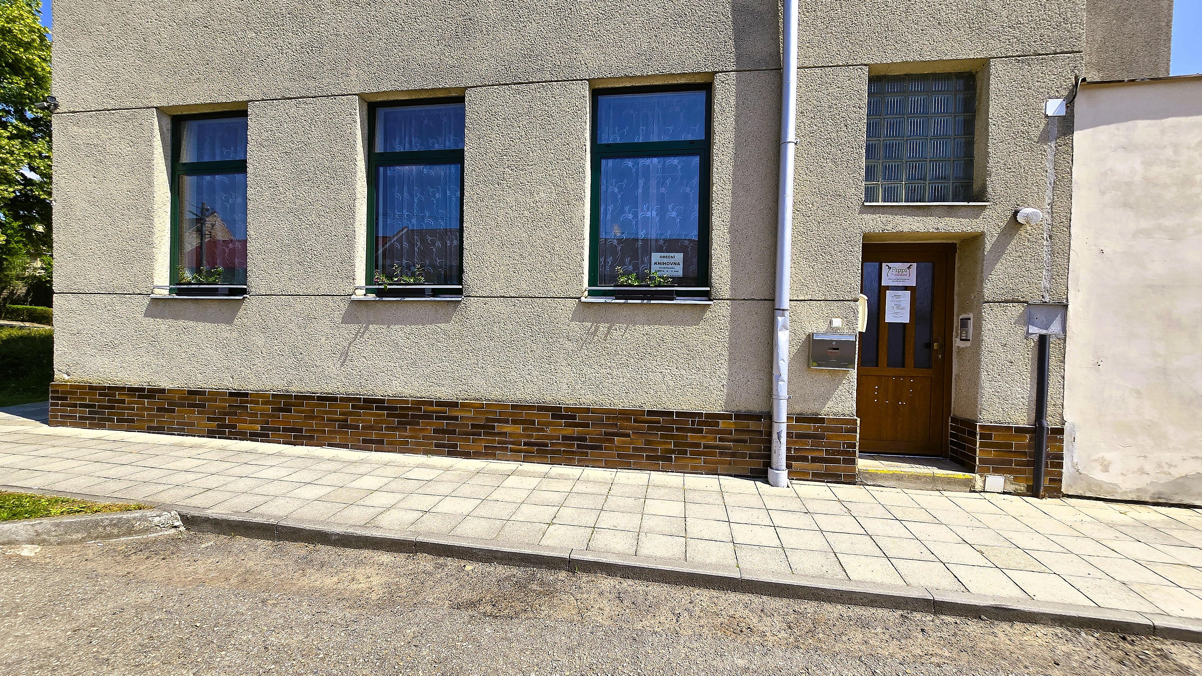 Obecní knihovna Dobromilice