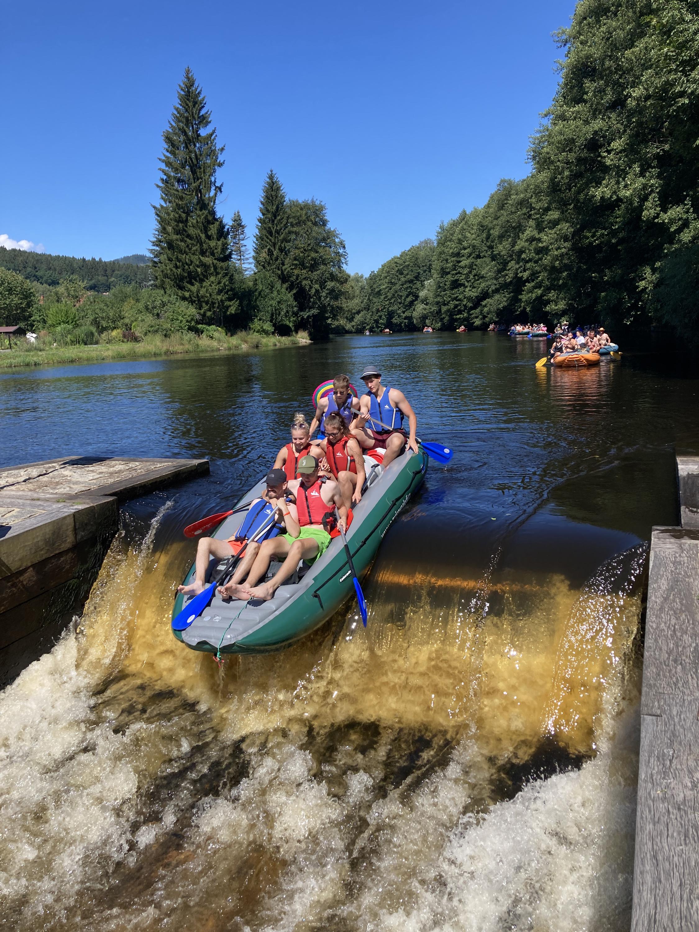 E - Půjčovna lodí foto 3