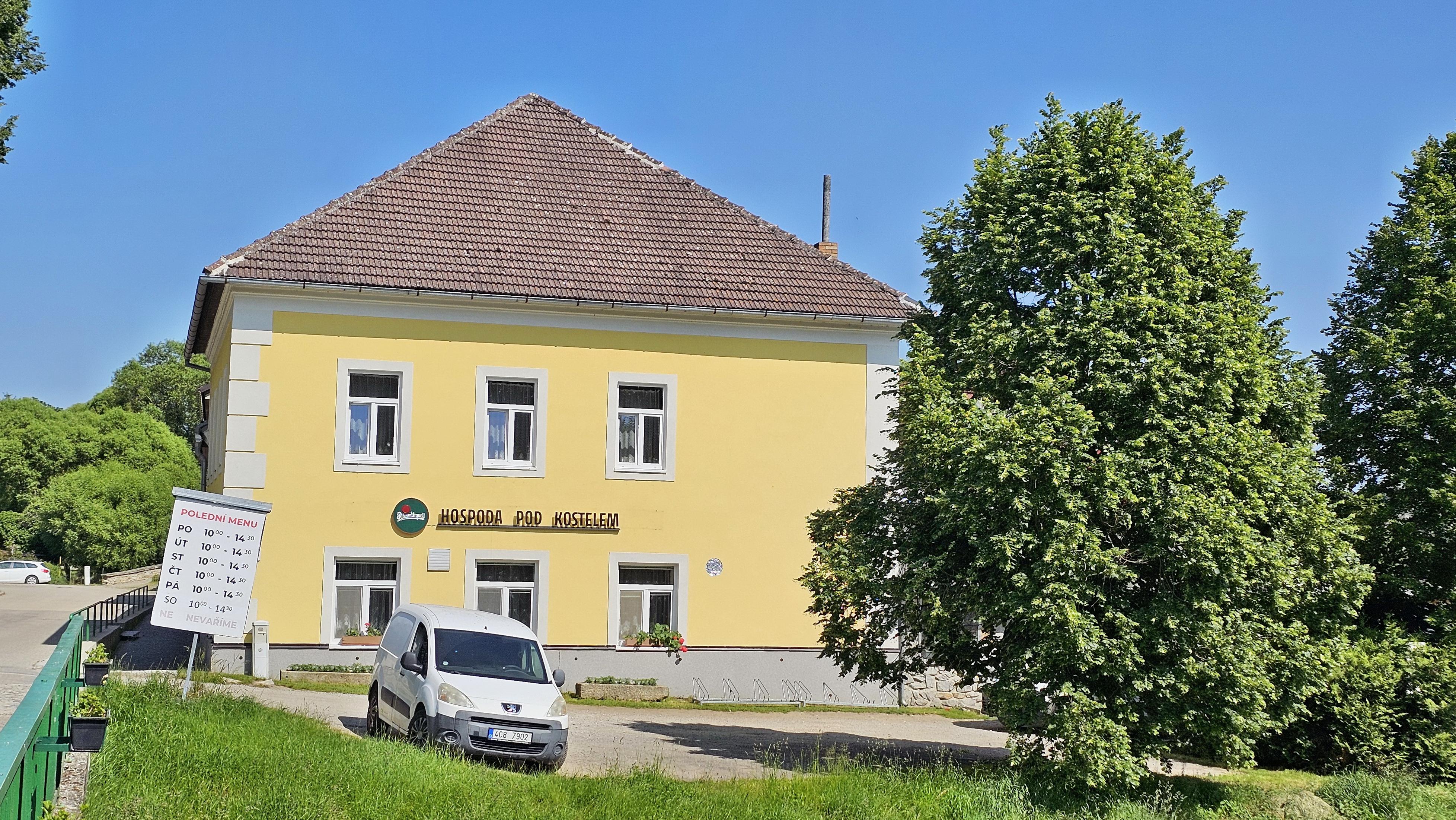 Hospoda pod Kostelem foto 6