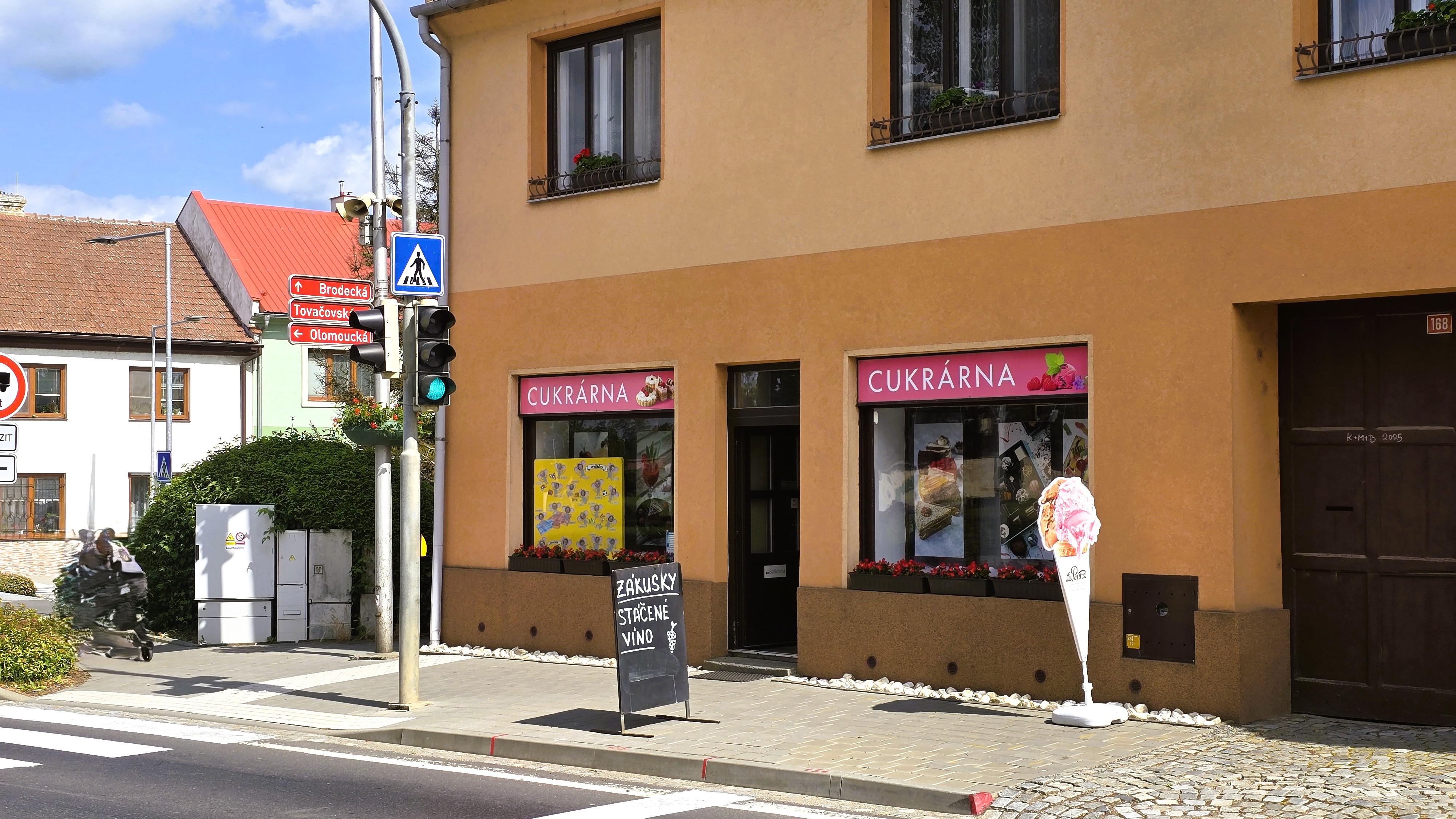 Cukrárna Dub nad Moravou foto 2