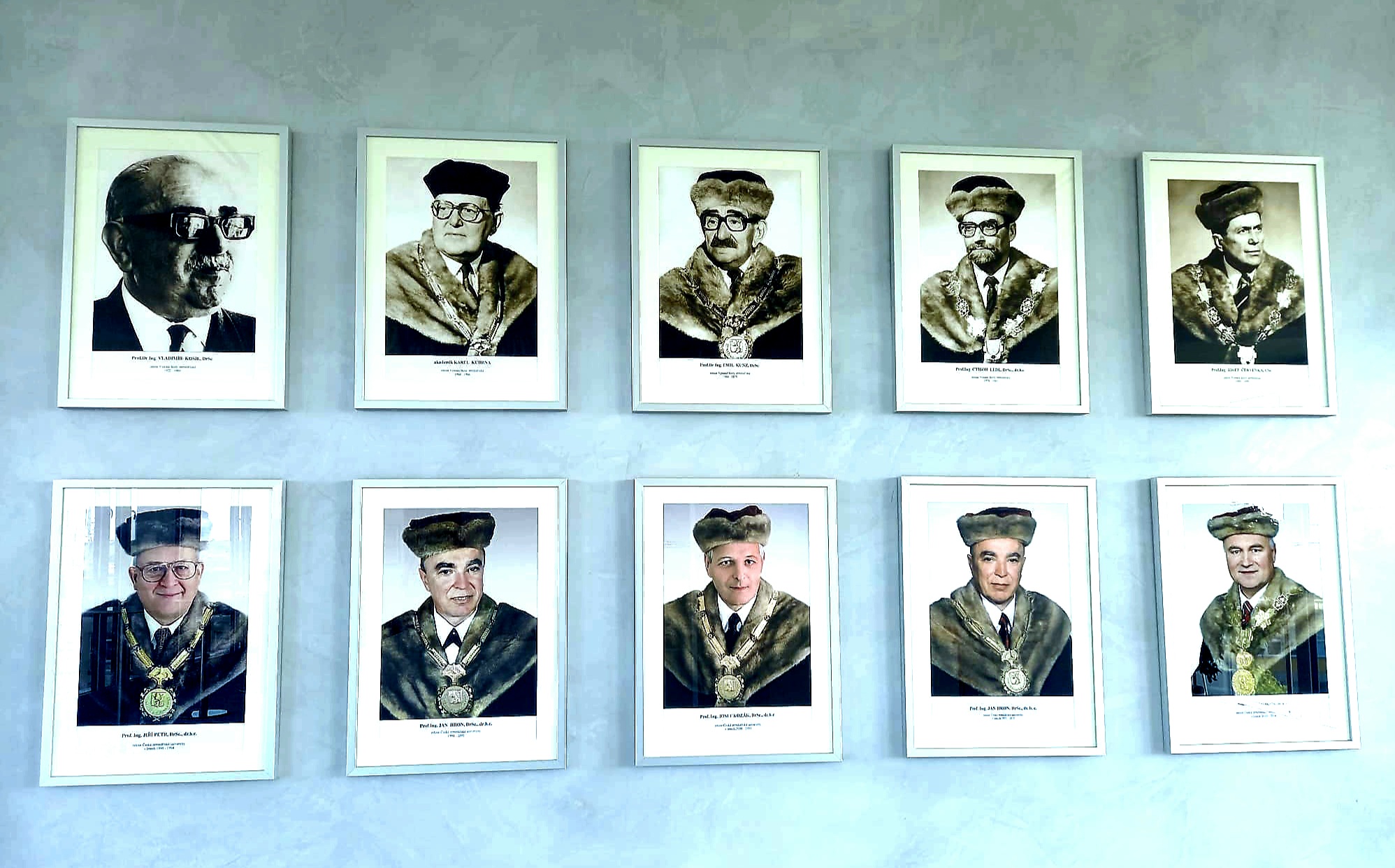 ČZU - Provozně ekonomická fakulta foto 6