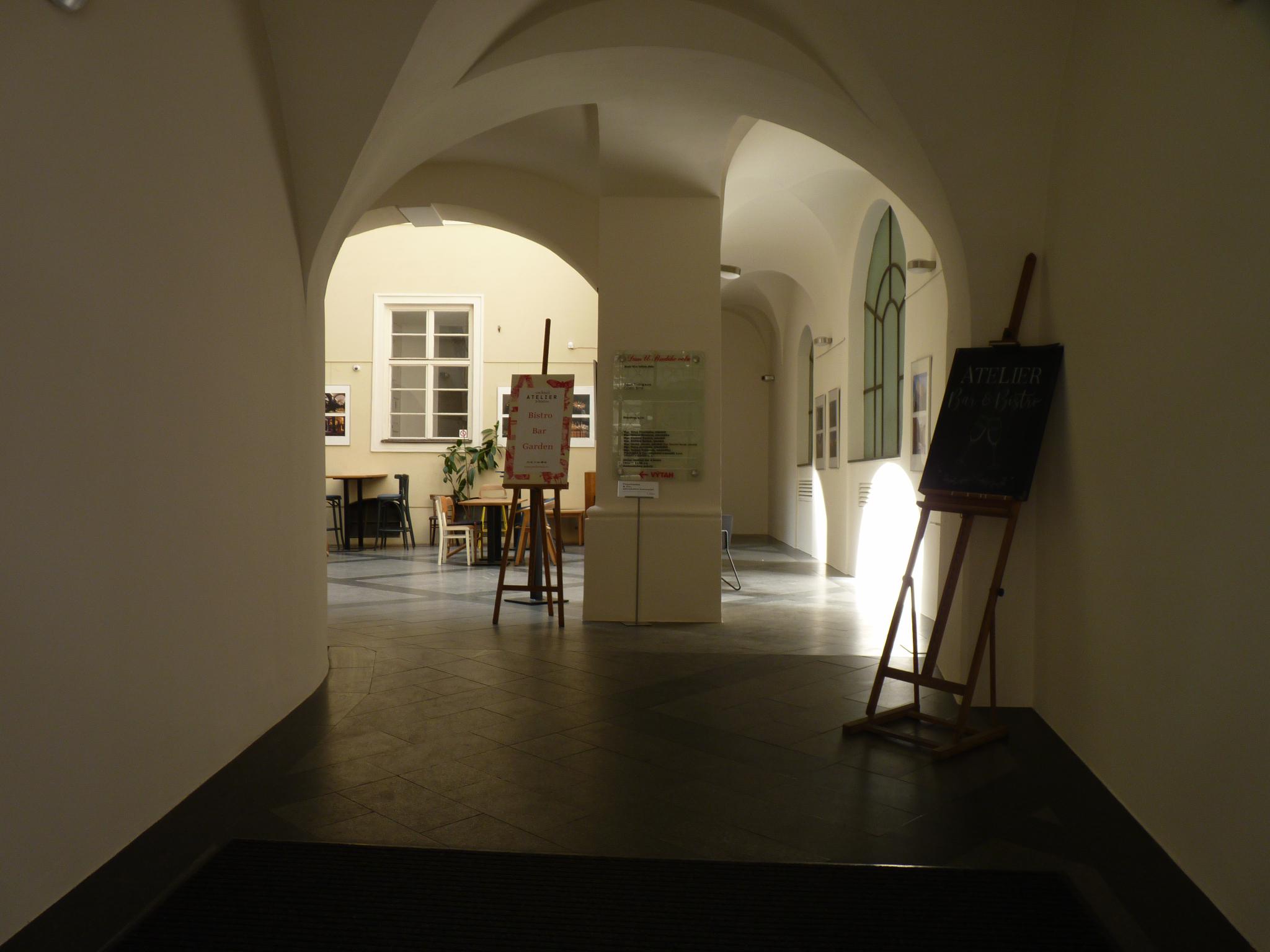 Atelier Bar & Bistro foto 2
