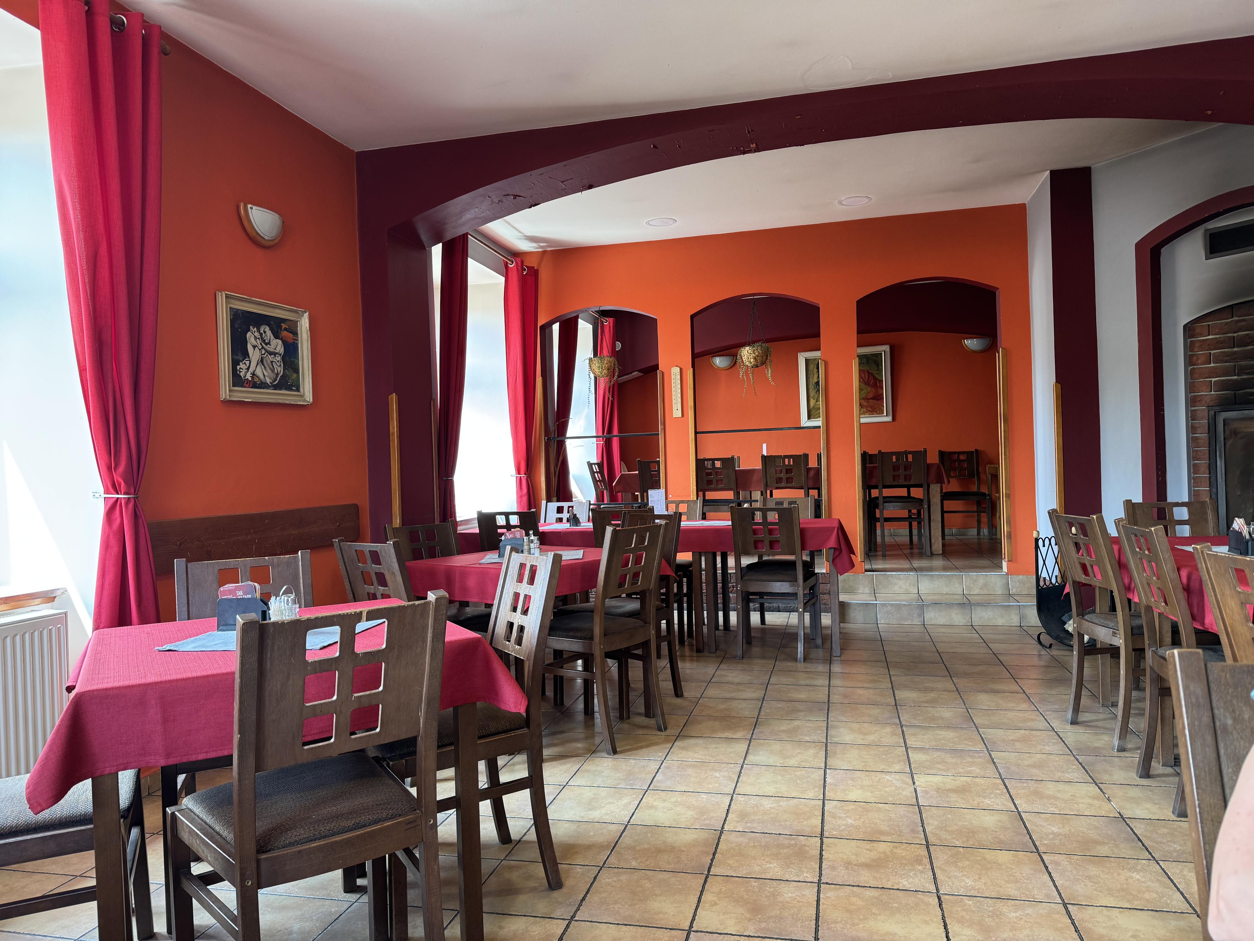 Restaurace Nad Hradbami foto 3