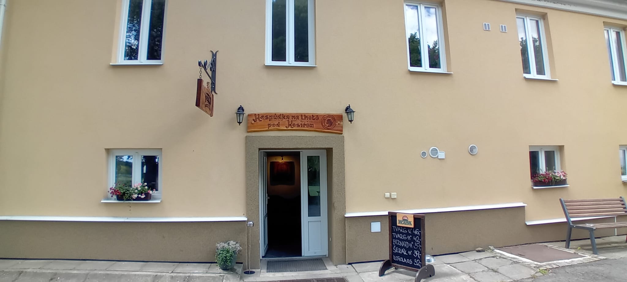 Hospůdka ve Lhotě pod Kosířem foto 2