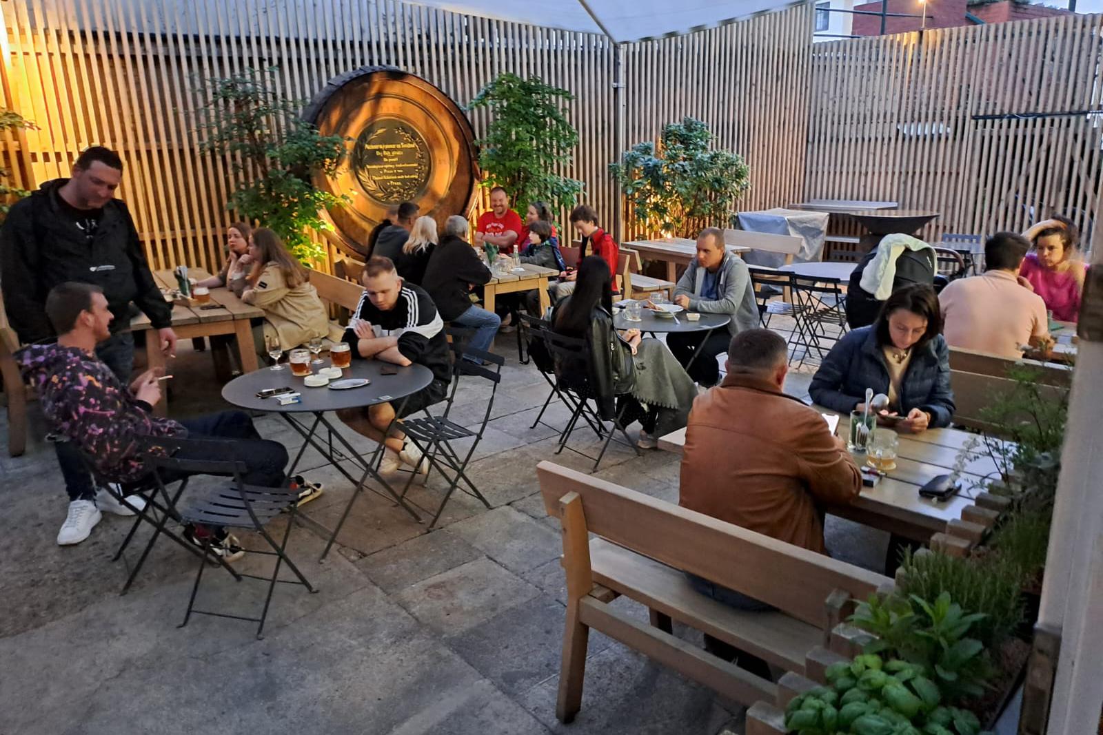 Zastavte se na naši zahrádku na oběd či večeři