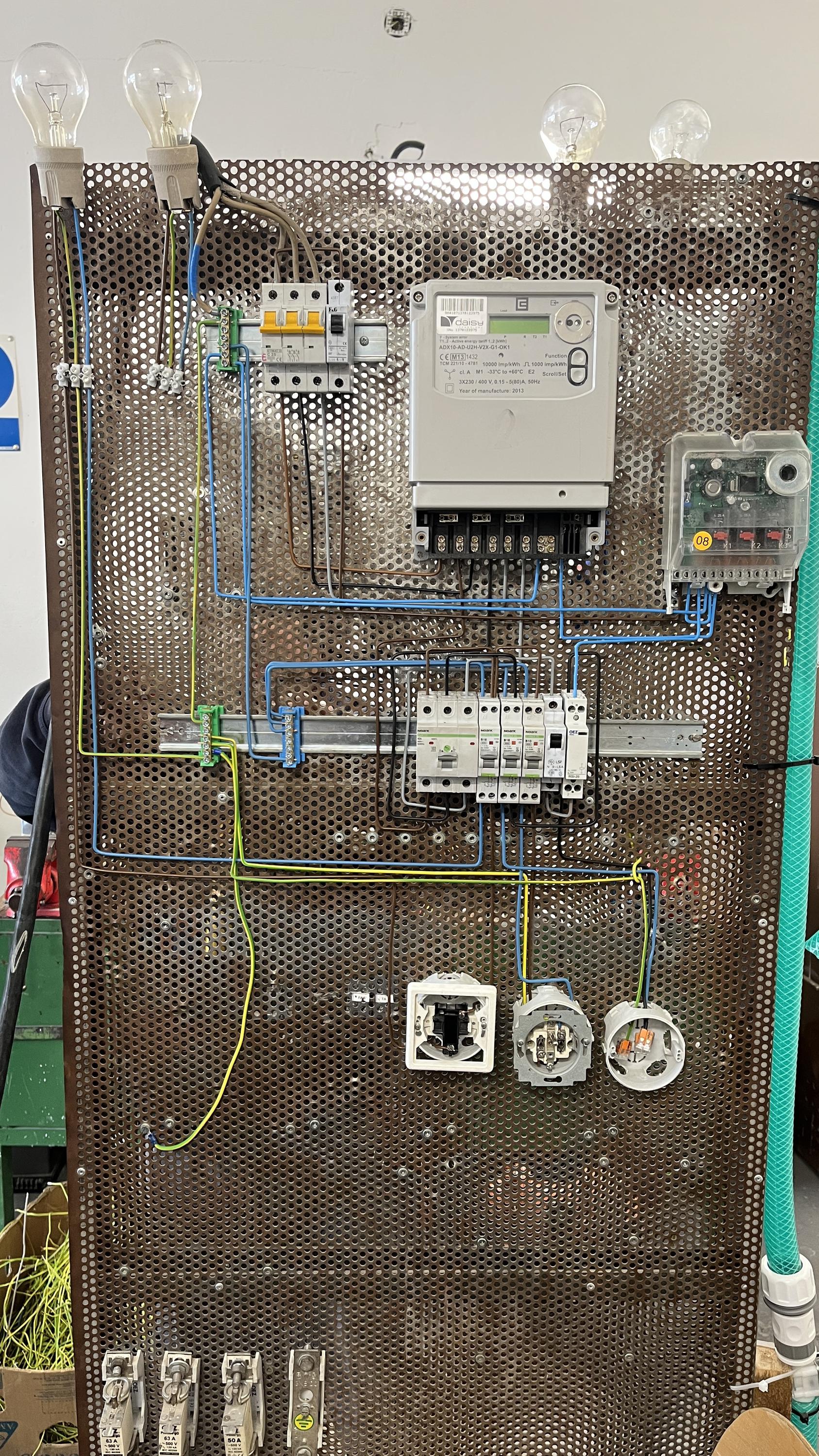 Střední škola řemesel a služeb Pardubice, s.r.o. foto 2