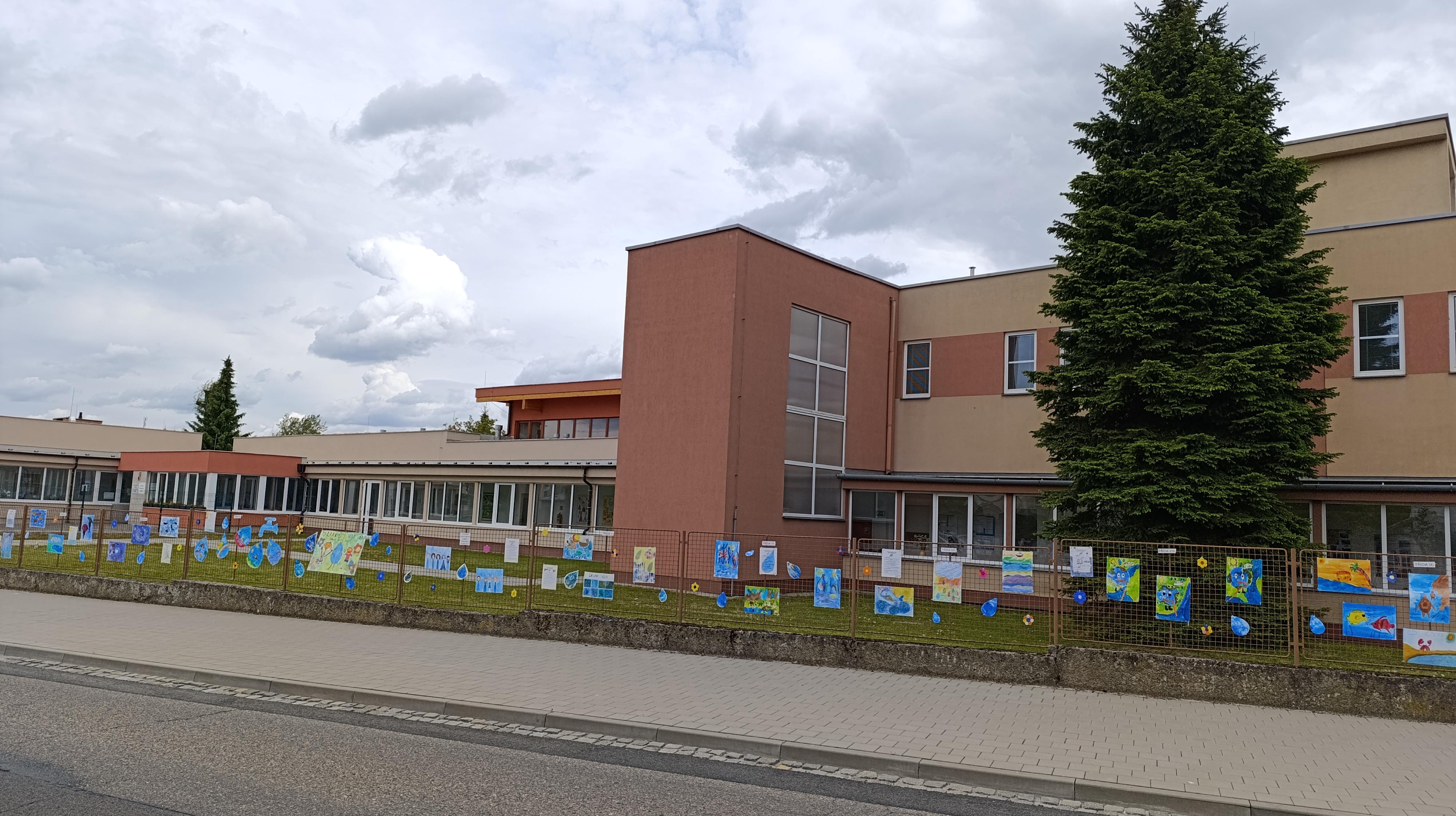 Základní škola a Mateřská škola Kroměříž , F. Vančury